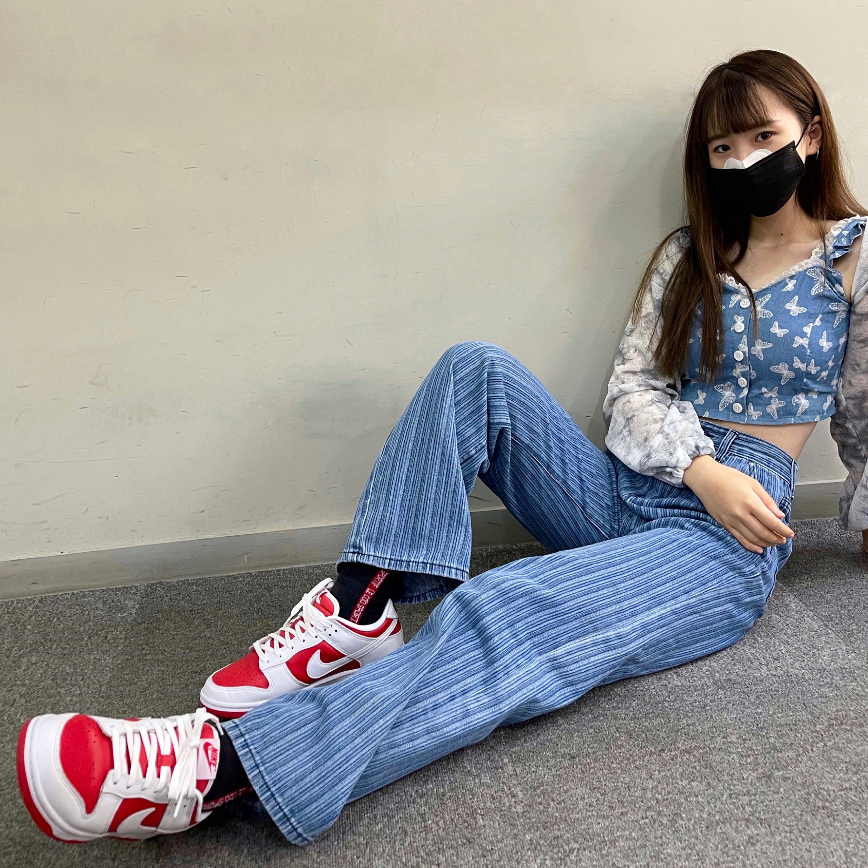 Nike Dunk Low Retro Championship Red 착용 스타일 - 2