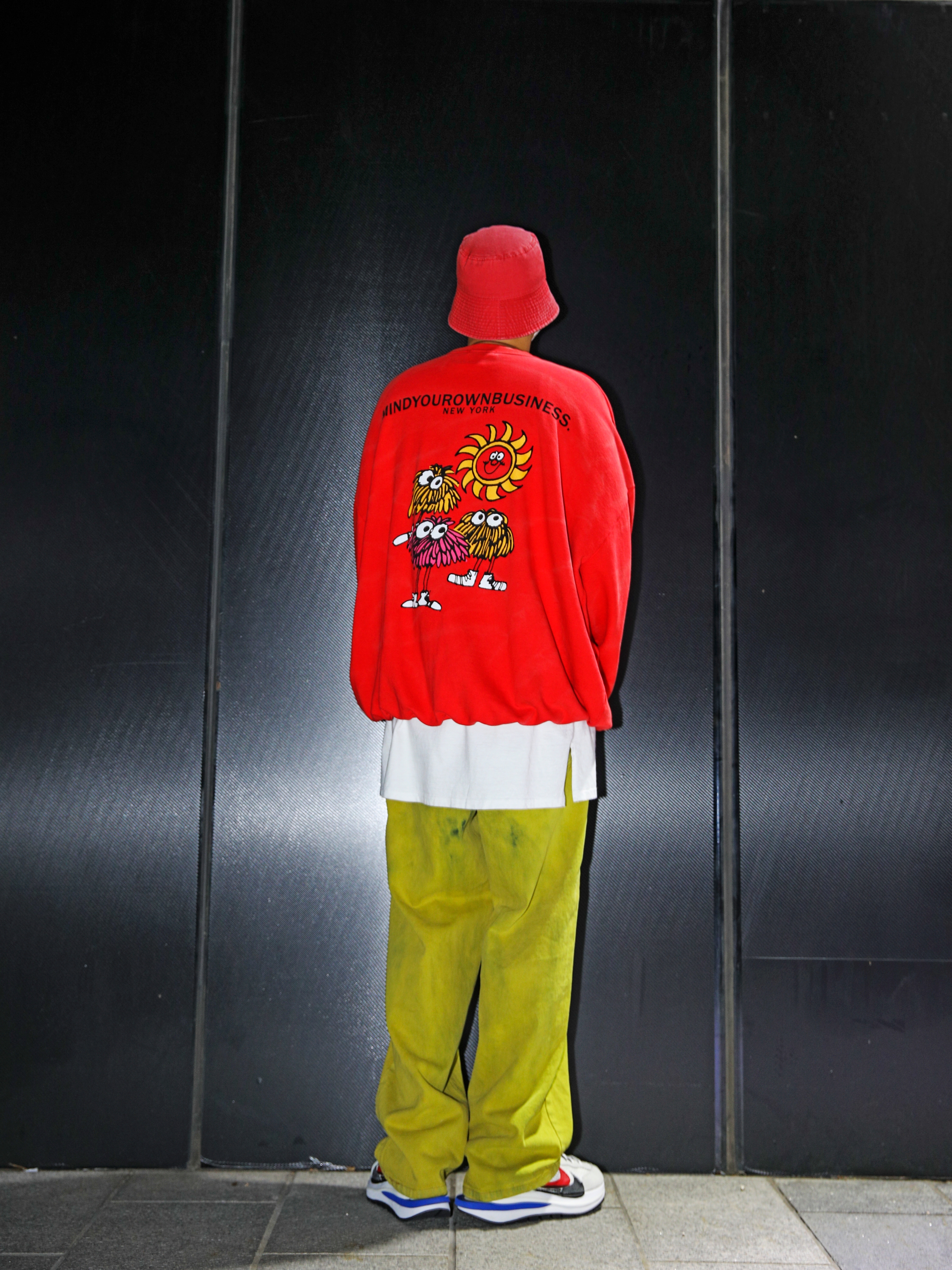 Nike x Sacai VaporWaffle Royal Fuchsia 착용 스타일