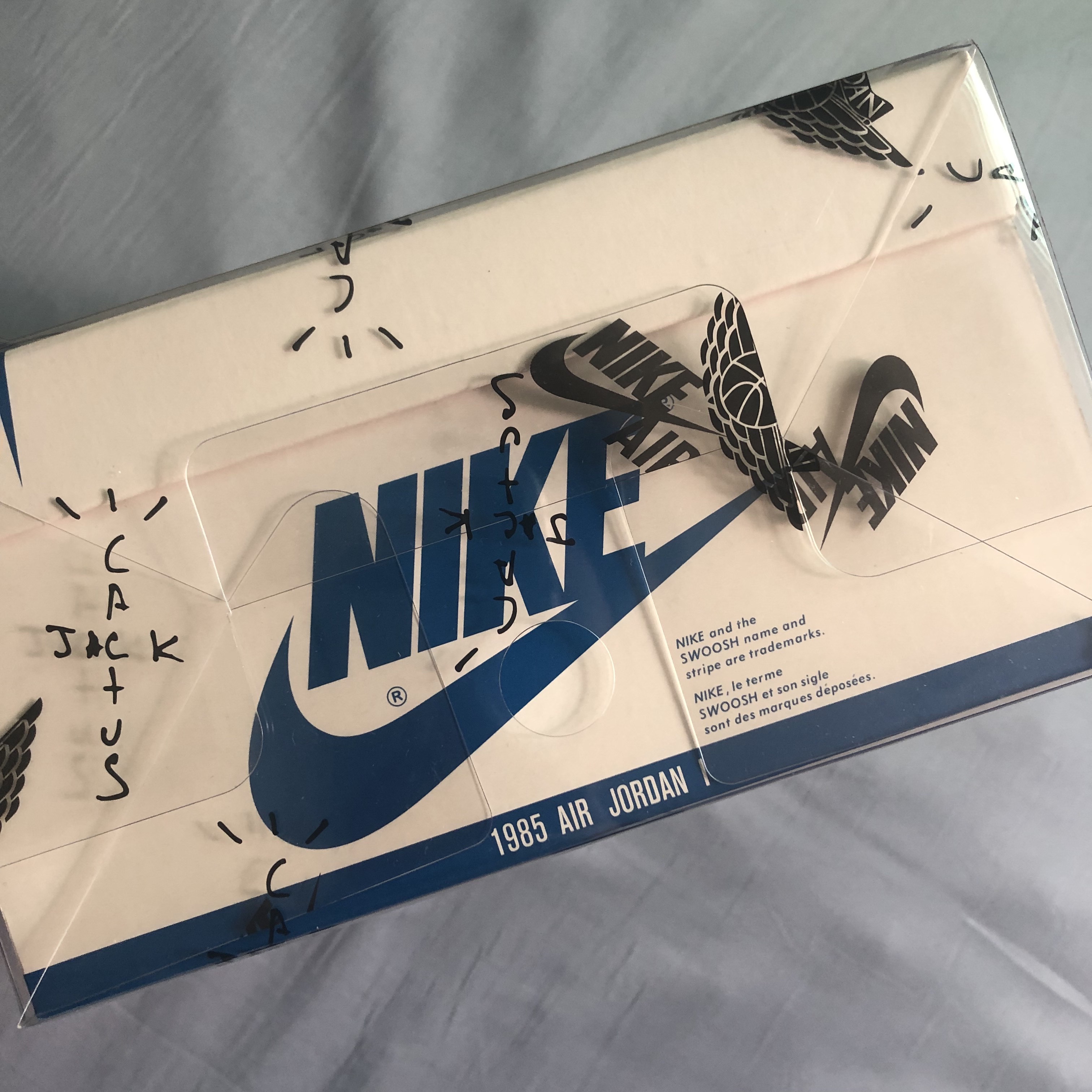 Jordan 1 x Travis Scott x Fragment Retro Low OG SP Military Blue 착용 스타일 - 2