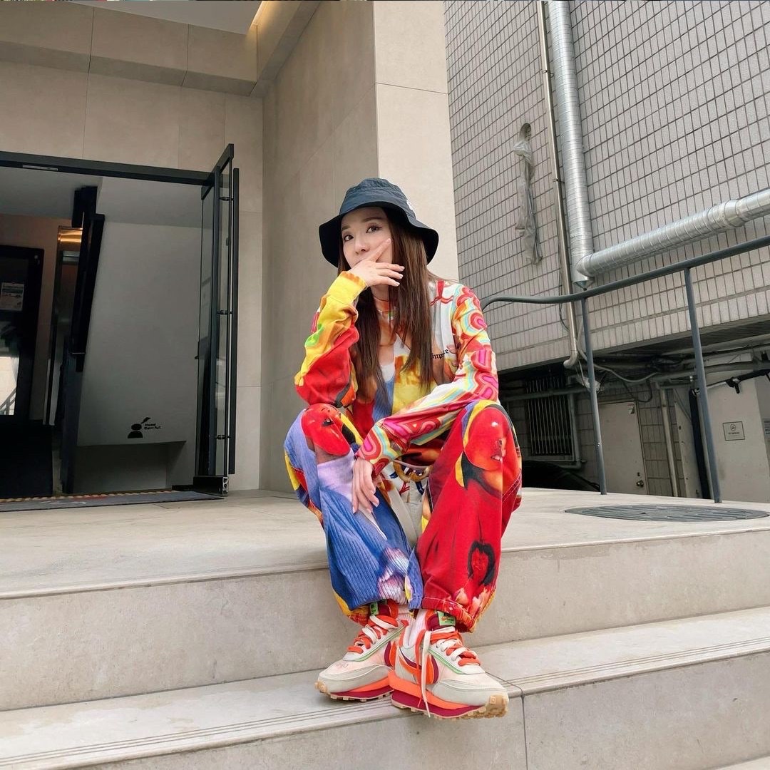 Nike x Sacai x Clot LDWaffle Orange Blaze 착용 스타일 - 3