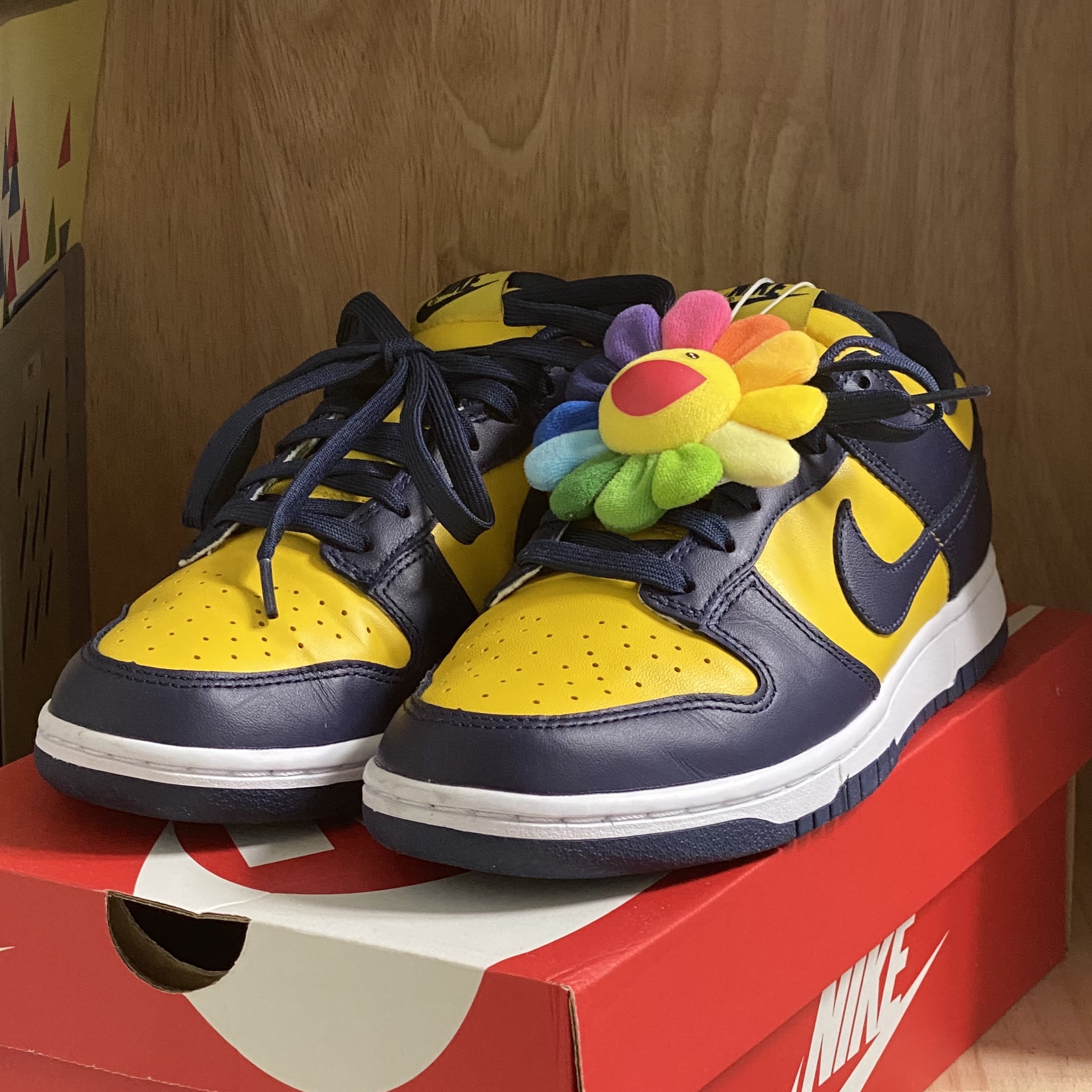 Nike Dunk Low Retro Varsity Maize 착용 스타일