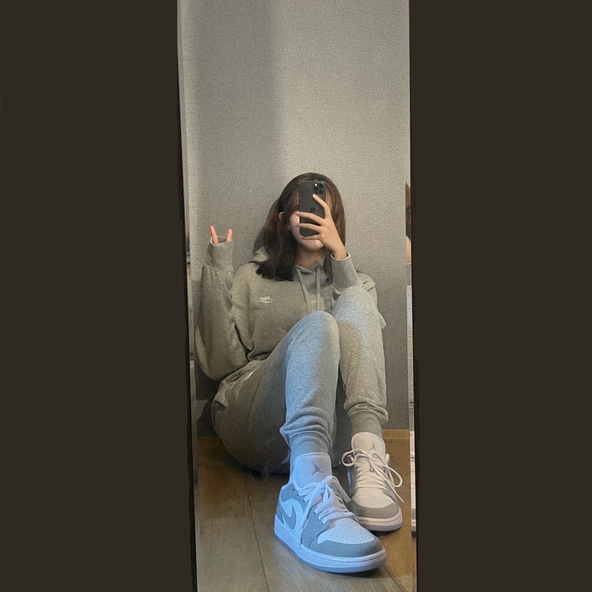 (W) Jordan 1 Low White Wolf Grey 착용 스타일