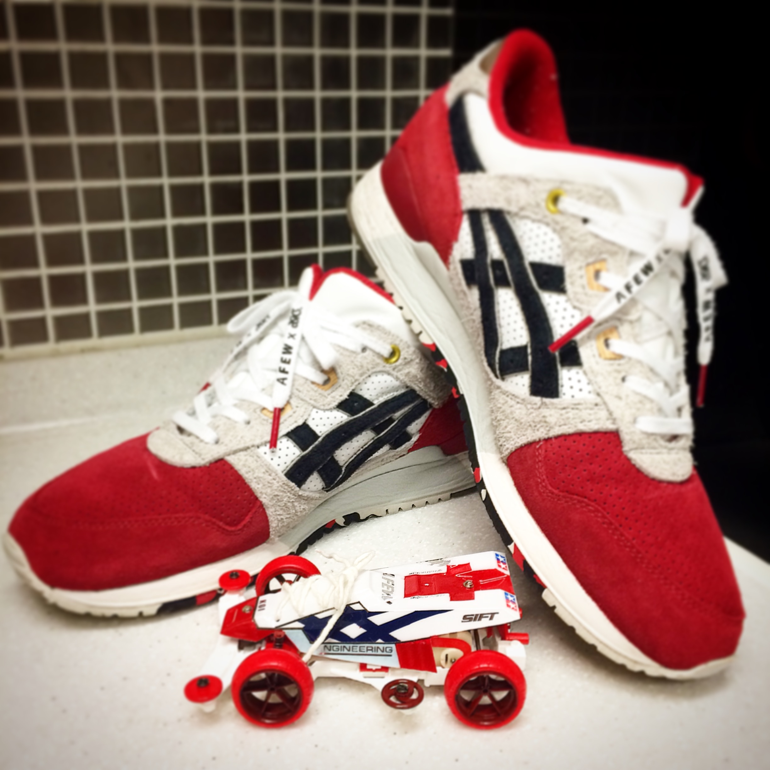 Asics x Afew x Beams Gel-Lyte III Orange Koi 착용 스타일