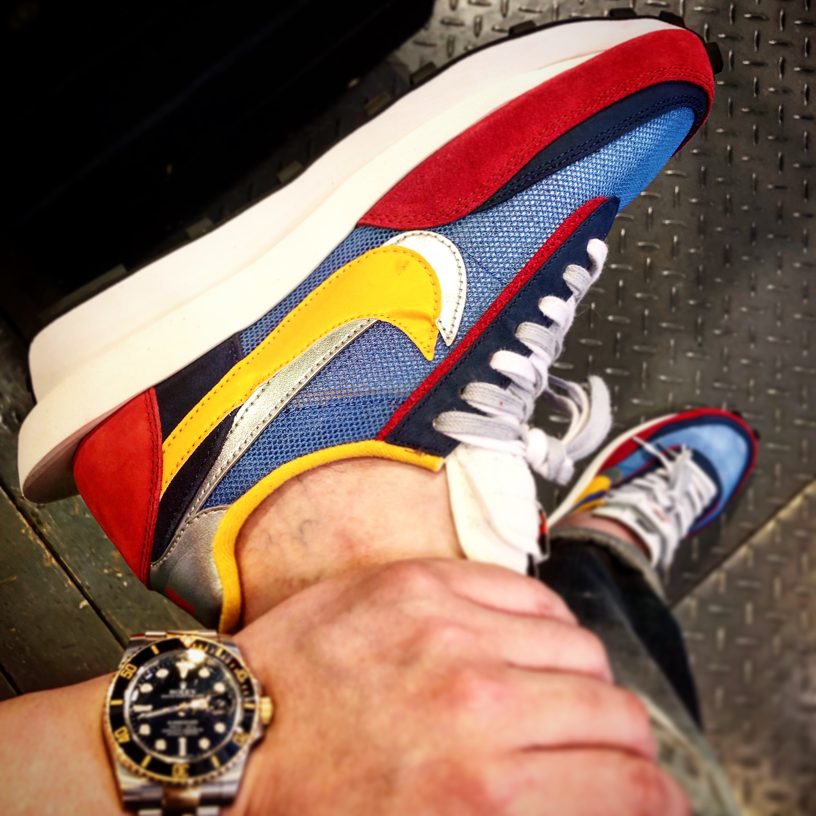 Nike x Sacai LDWaffle Blue Multi 착용 스타일