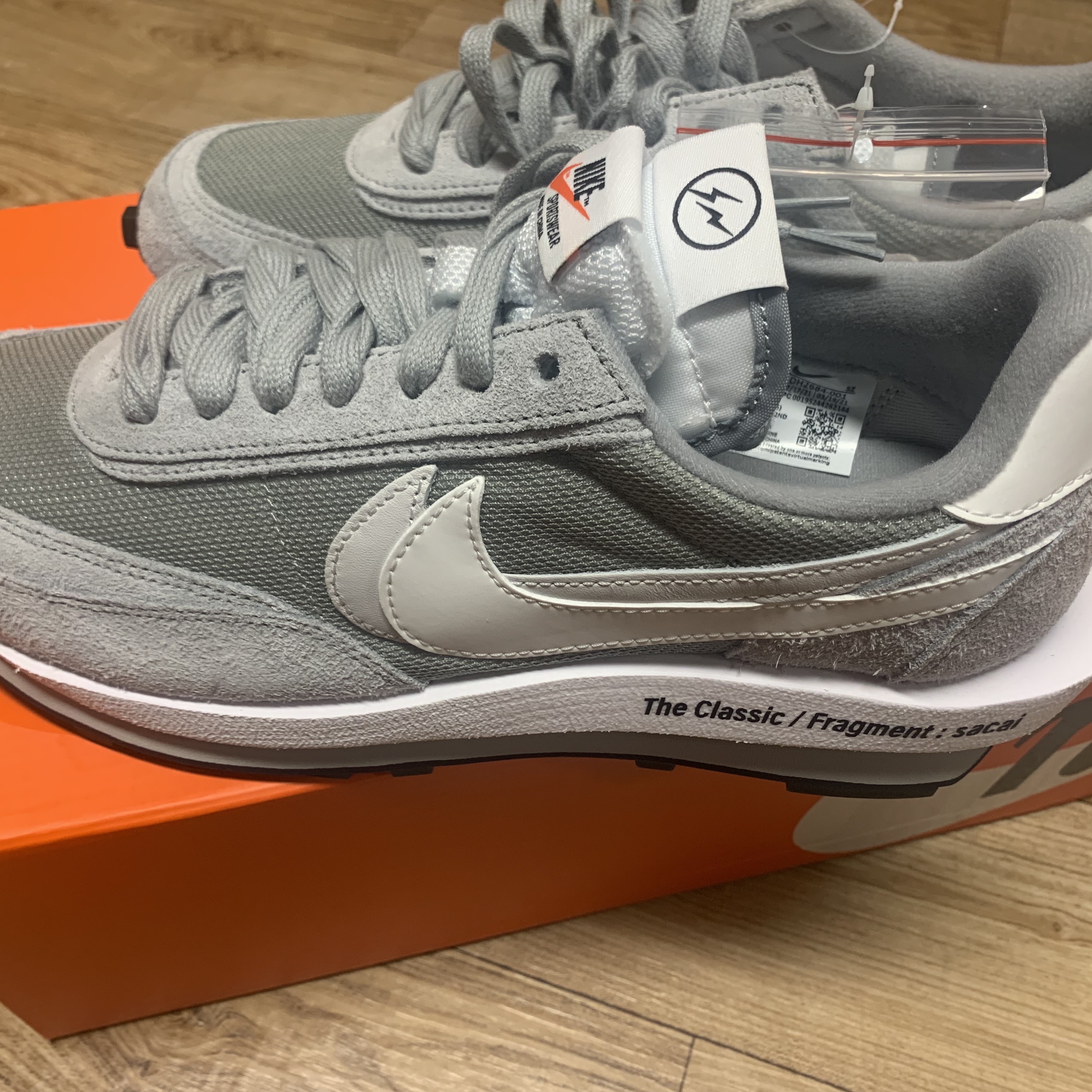 Nike x Sacai x Fragment LDWaffle Light Smoke Grey 착용 스타일