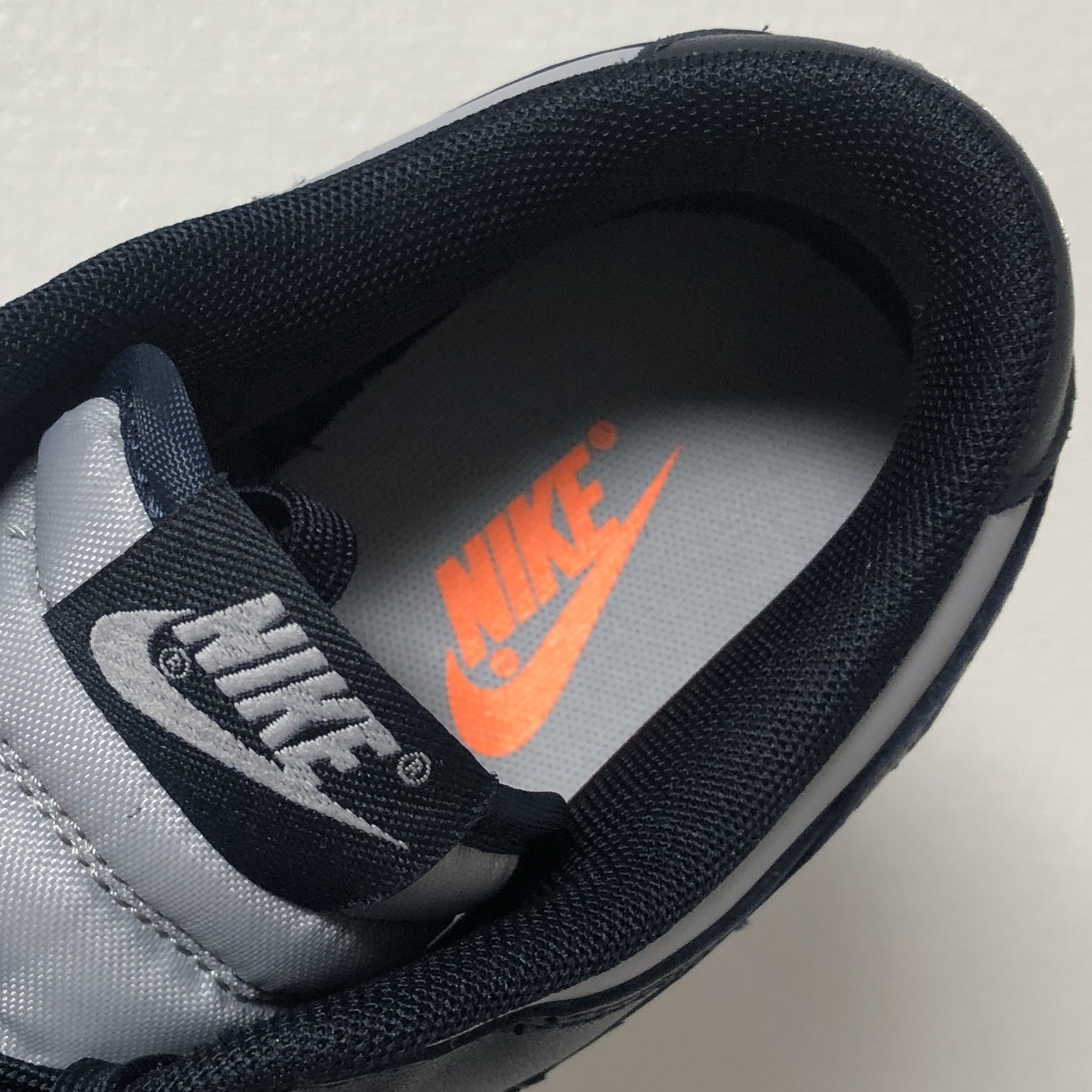 Nike Dunk Low Retro Championship Grey 착용 스타일 - 3