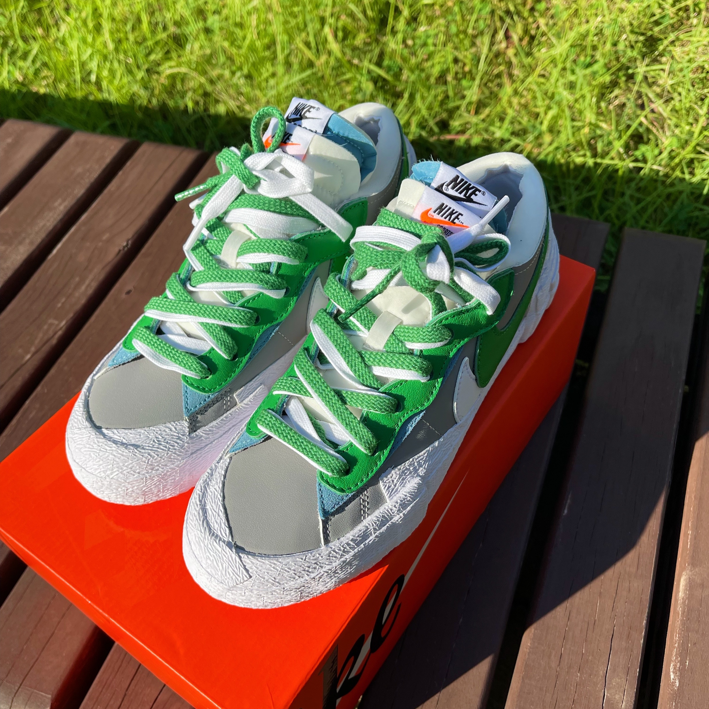 Nike x Sacai Blazer Low Classic Green 착용 스타일 - 2