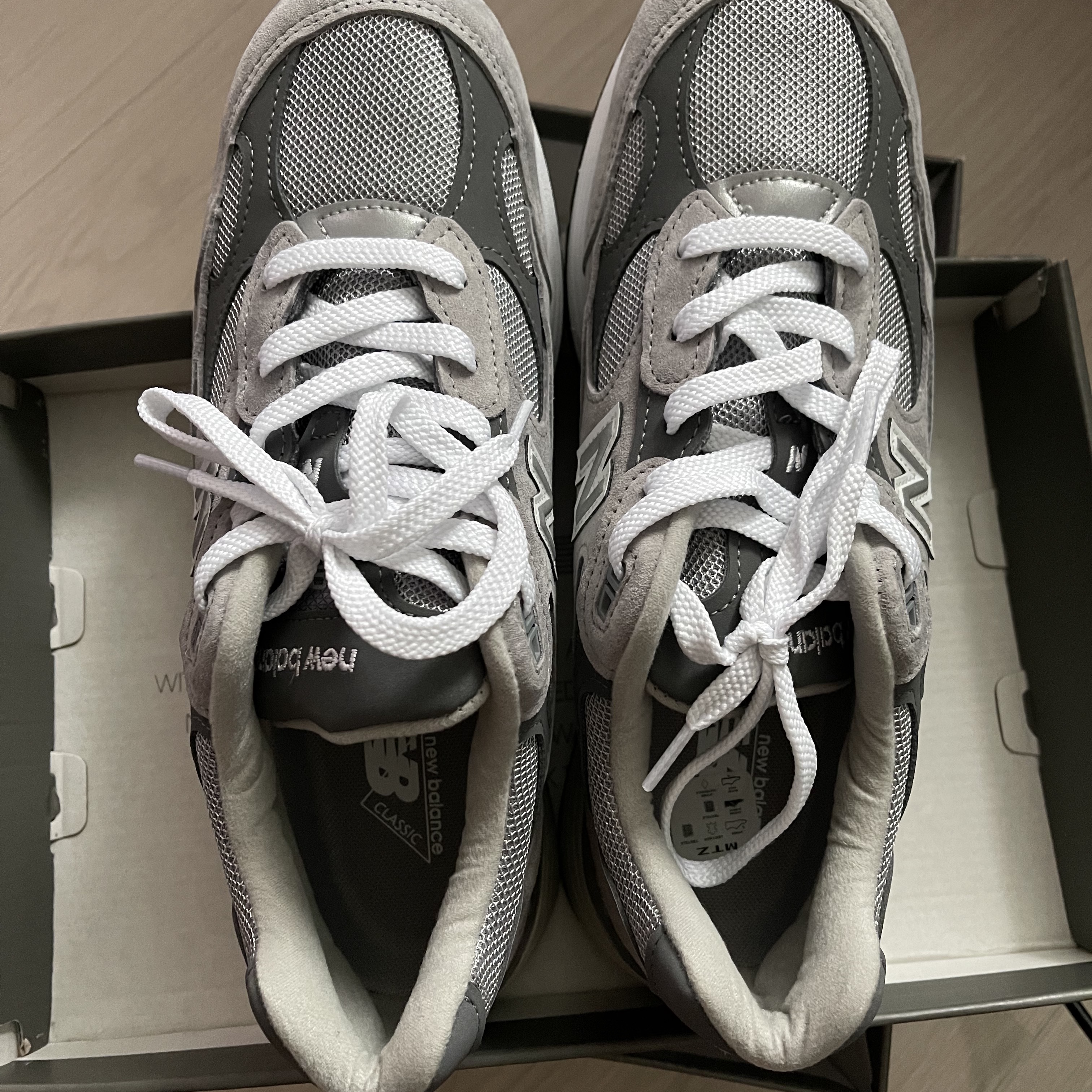 New Balance 992 Made in USA Grey - D Standard 착용 스타일