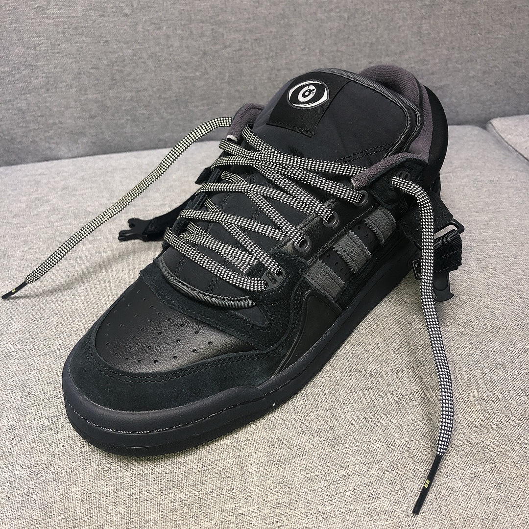 Adidas x Bad Bunny Forum Low Back To School 착용 스타일 - 3
