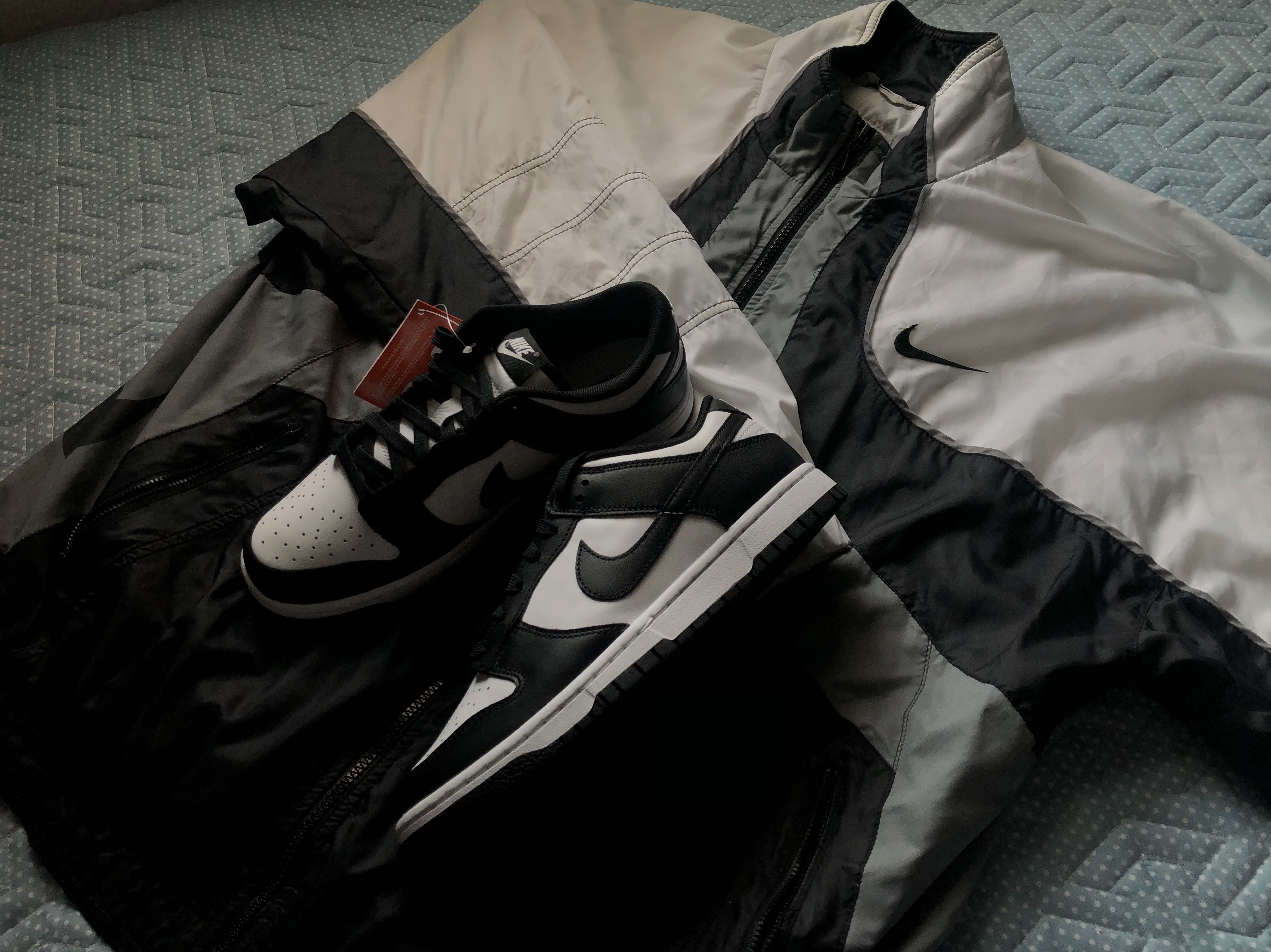 Nike Dunk Low Retro Black 착용 스타일 - 1