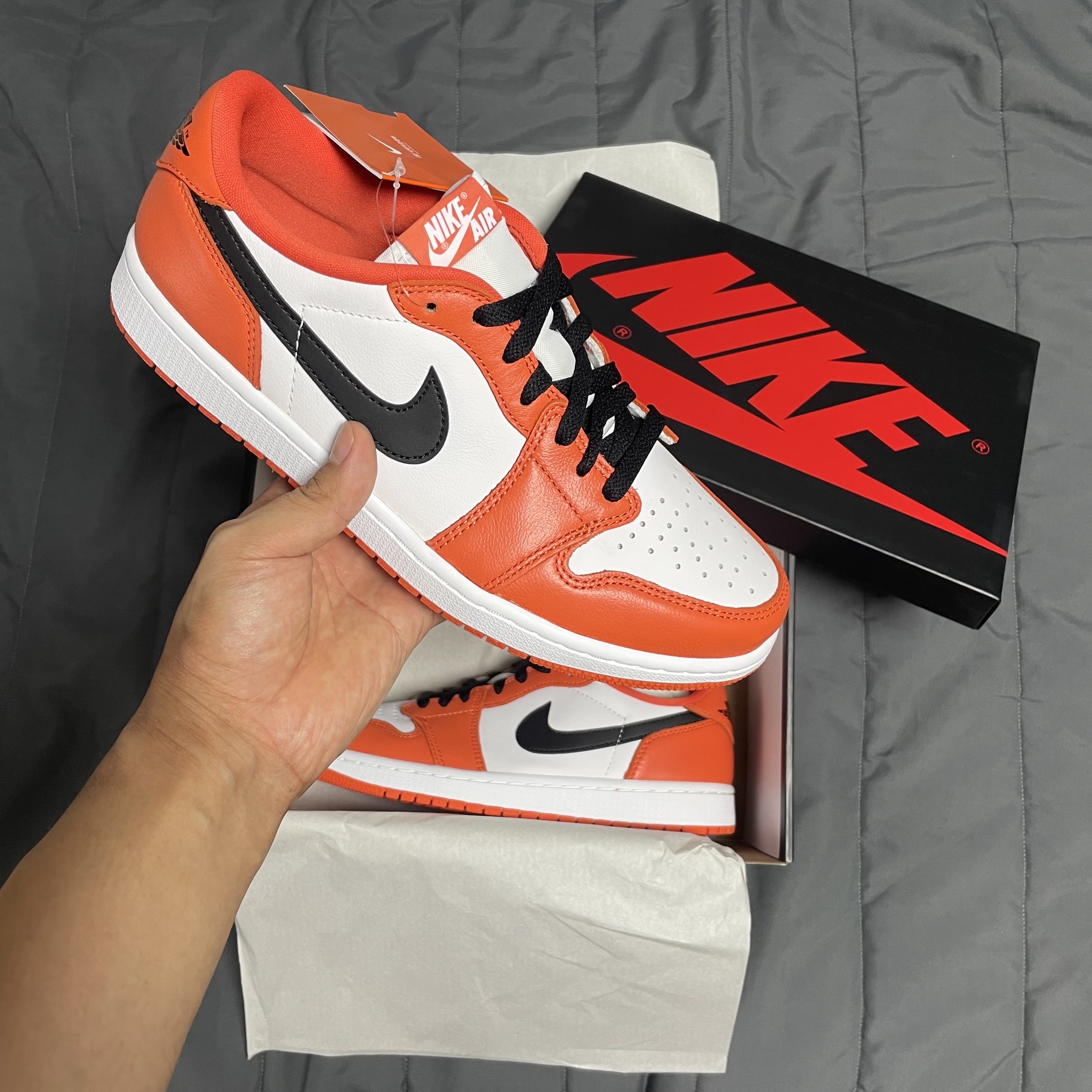 Jordan 1 Low OG Starfish 착용 스타일 - 2
