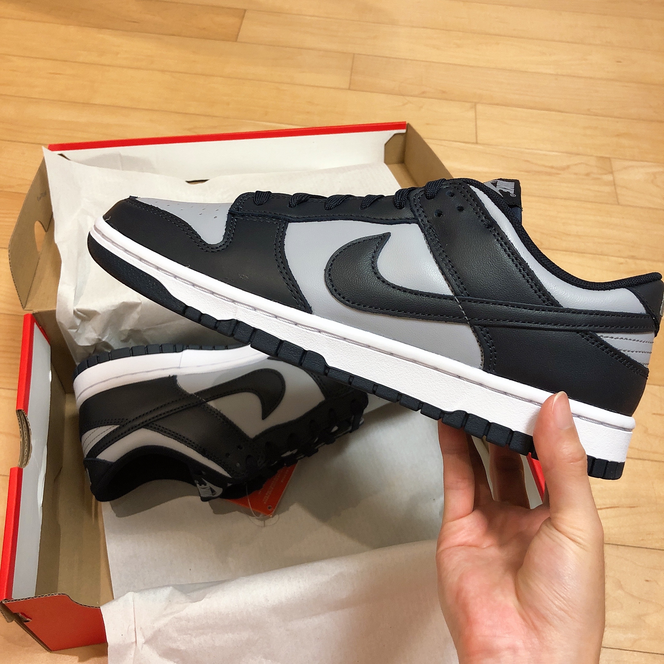 Nike Dunk Low Retro Championship Grey 착용 스타일