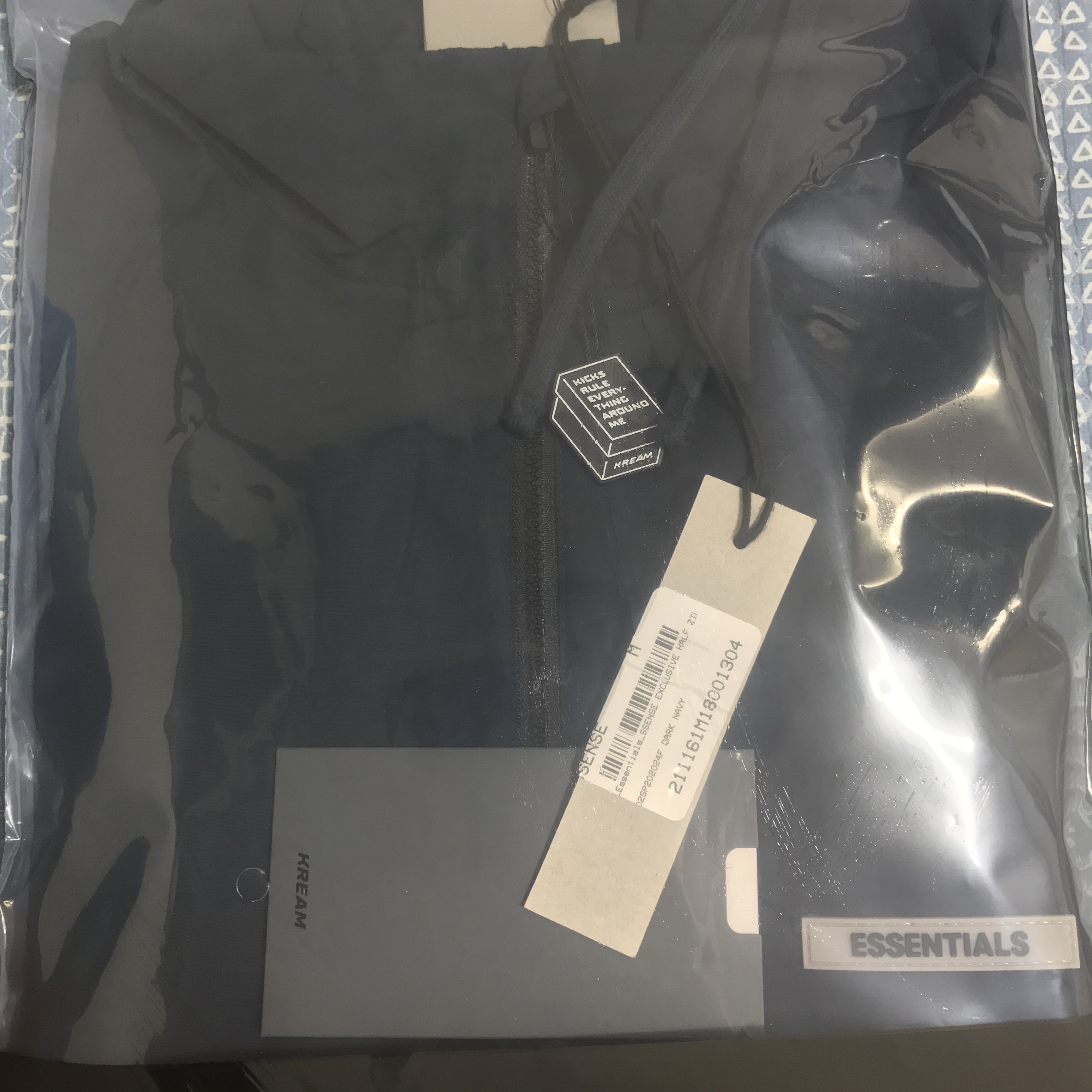 Essentials Half-Zip Track Jacket Navy/Dark Navy - Ssense Exclusive 착용 스타일 - 1