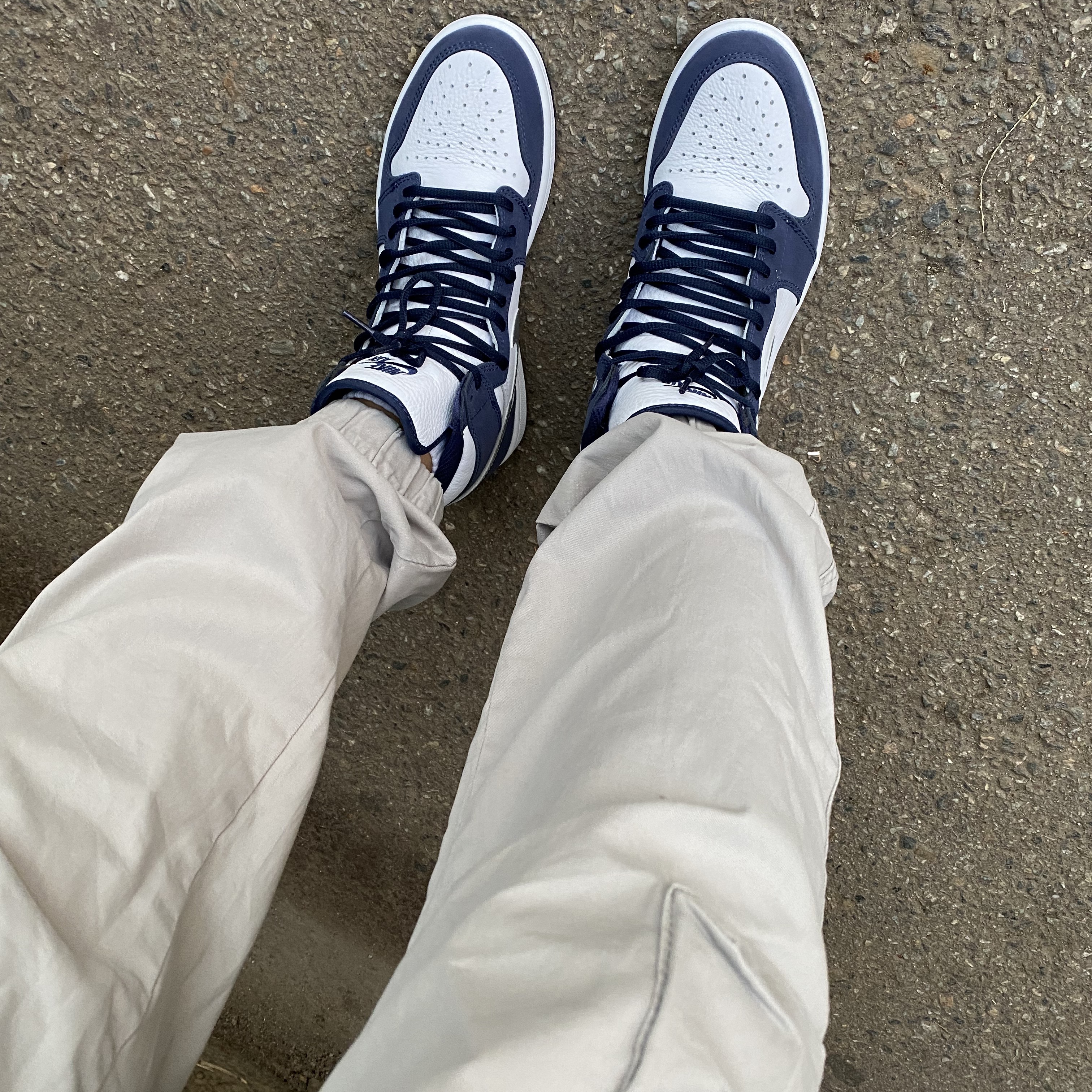 Jordan 1 Retro High OG CO.JP Midnight Navy 착용 스타일 - 1