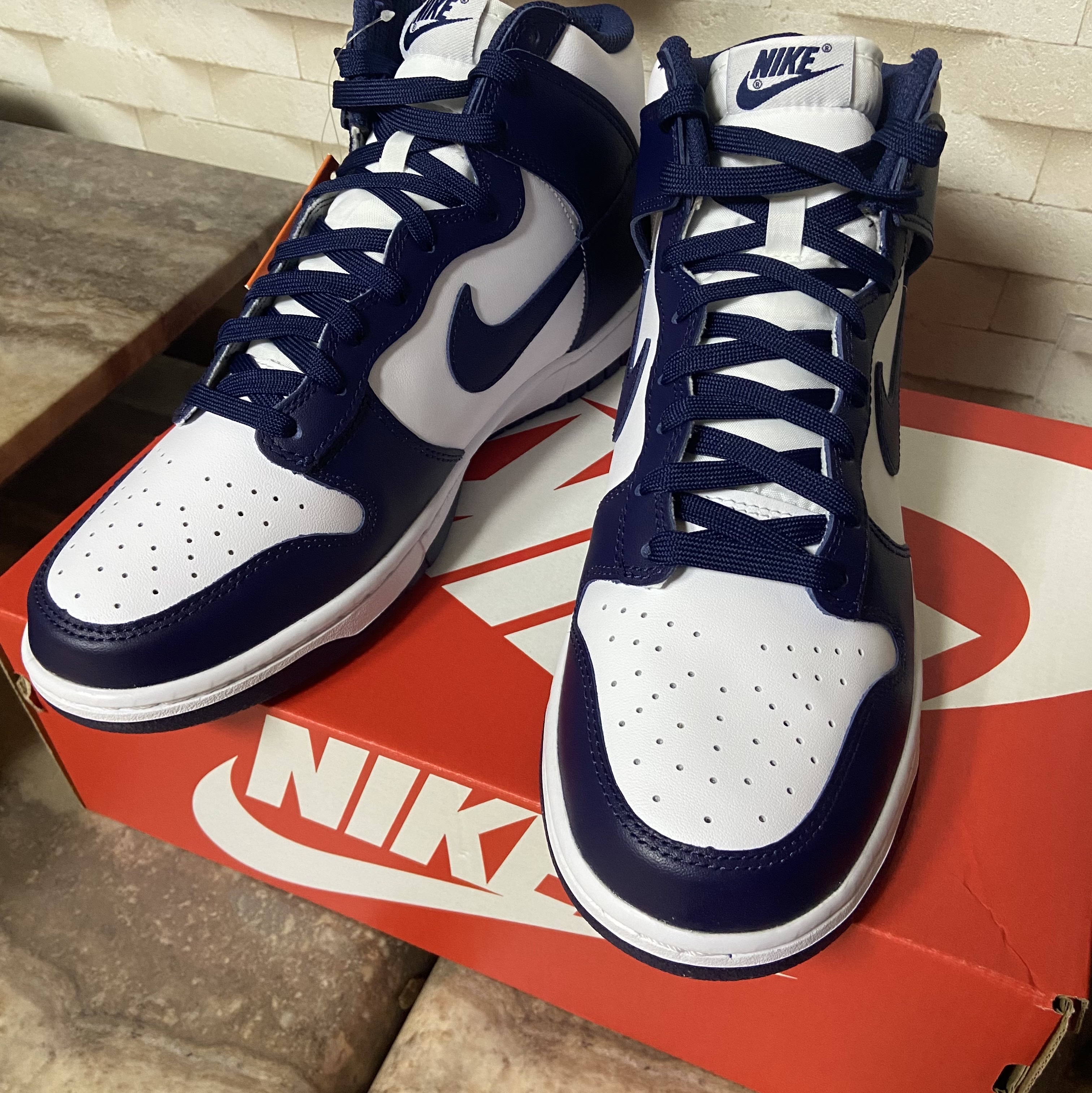 Nike Dunk High Retro Championship Navy 착용 스타일 - 1
