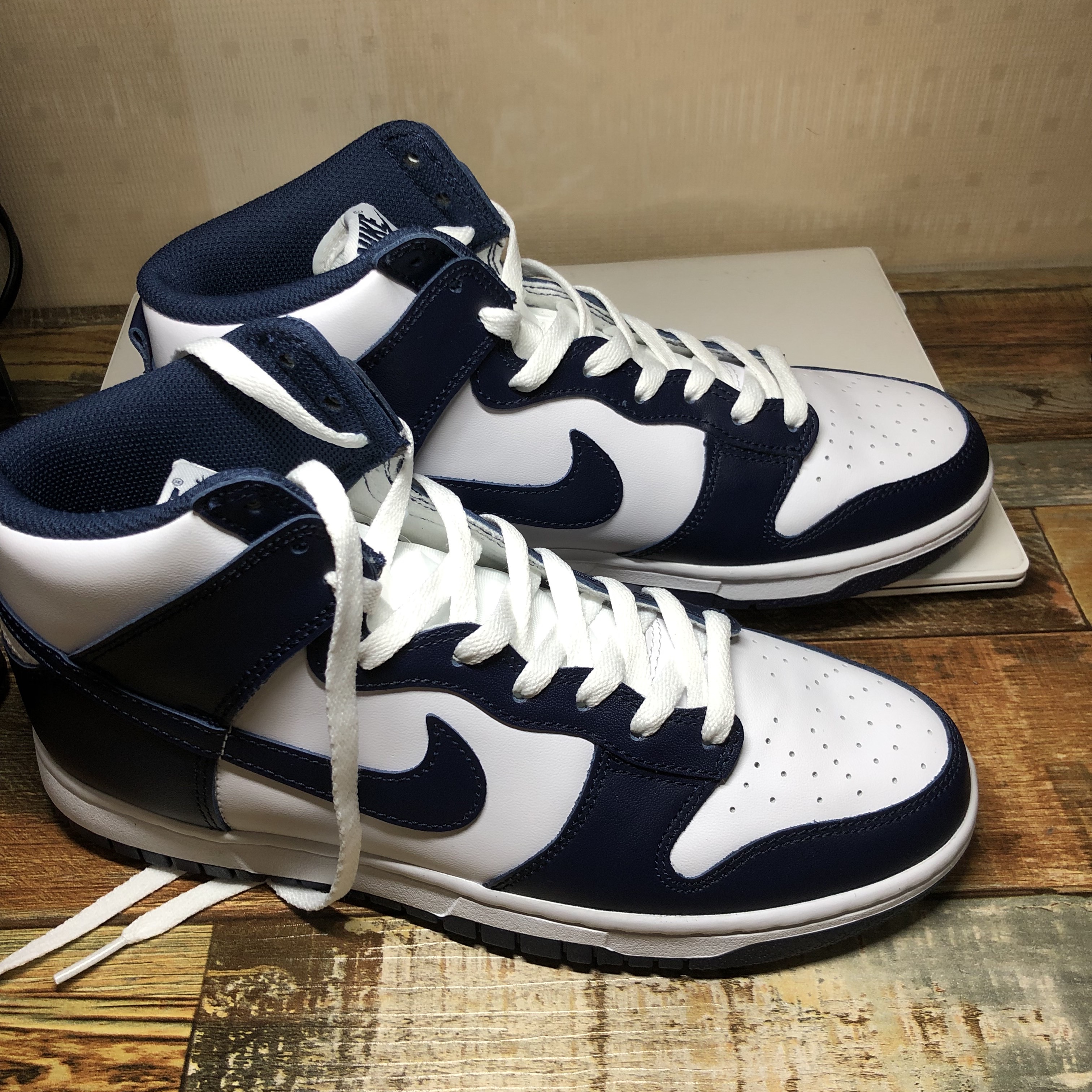 Nike Dunk High Retro Championship Navy 착용 스타일 - 2