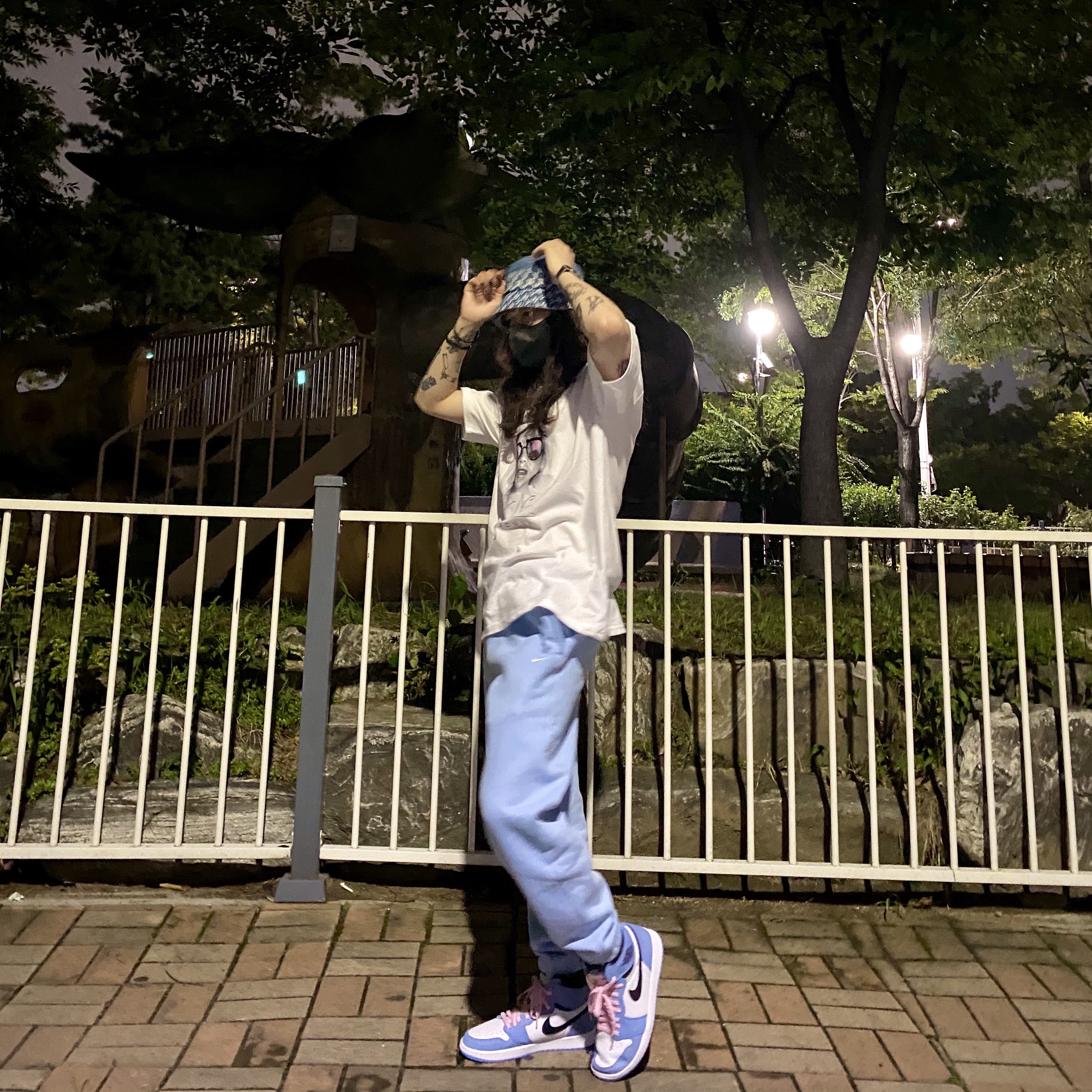 Jordan 1 Retro High OG University Blue, Nike NRG Solo Swoosh Fleece Pants Psychic Blue - US/EU 착용 스타일 - 3