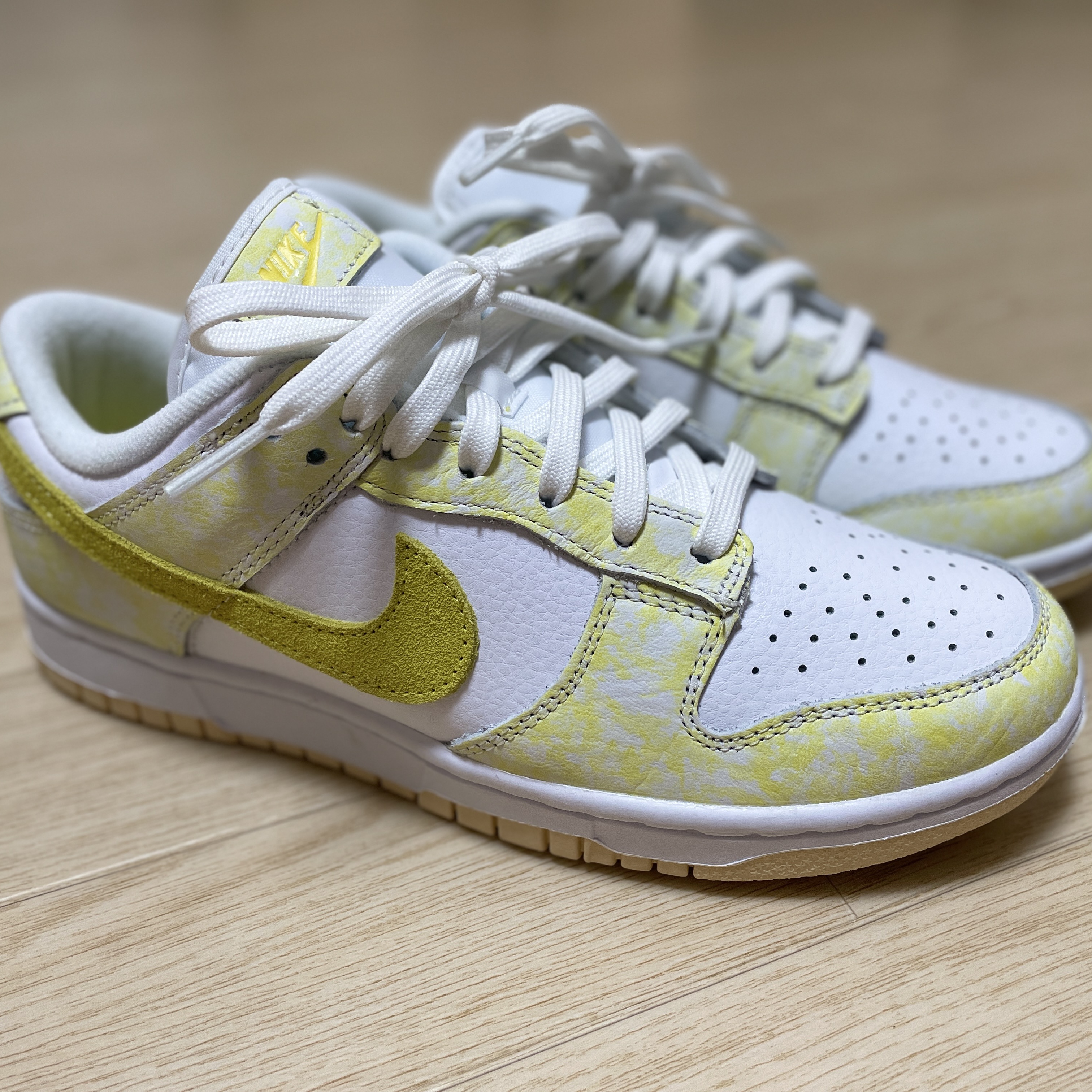Nike x Off-White Dunk Low The 50 - Lot 18, (W) Nike Dunk Low Light Bone 착용 스타일 - 4