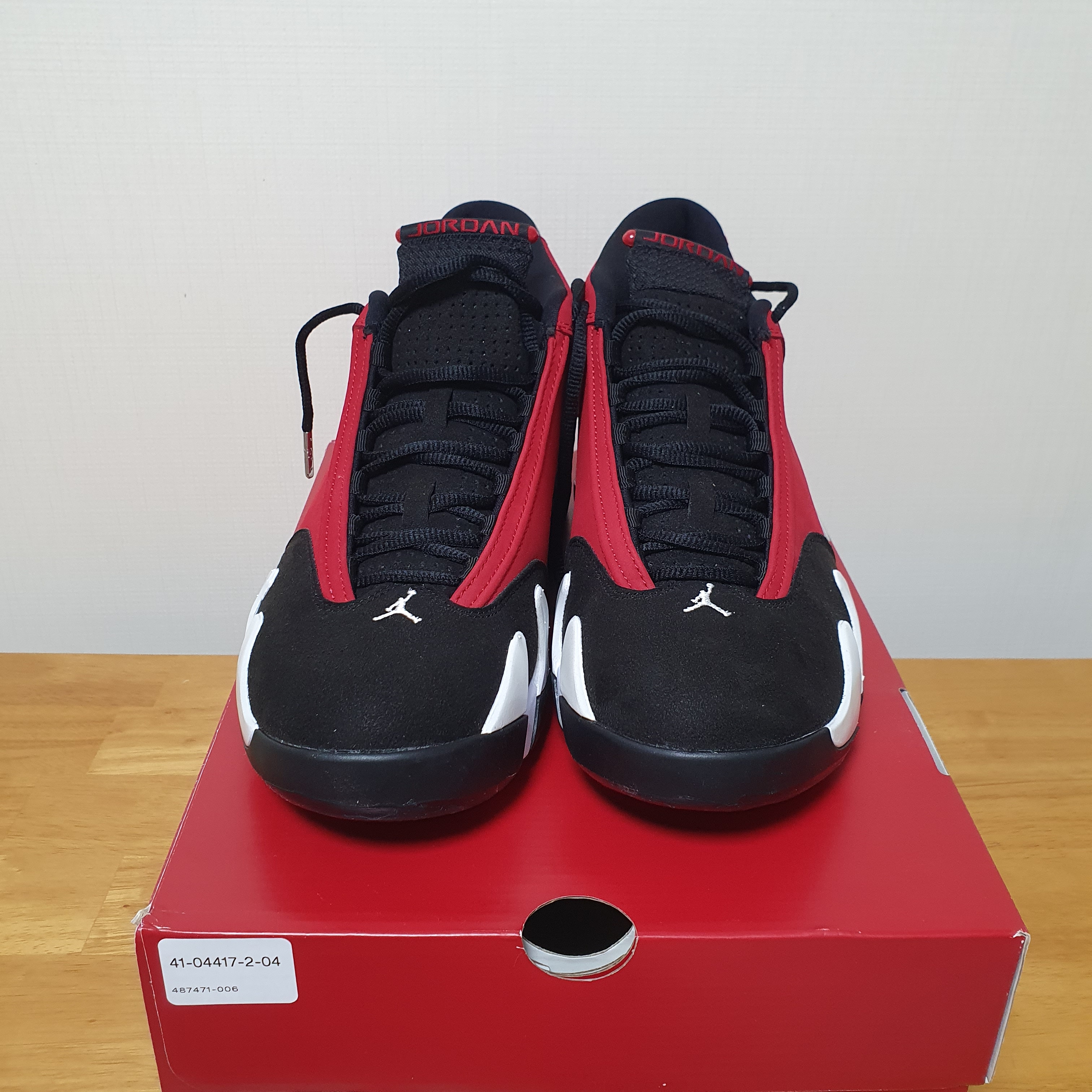 Jordan 14 Retro Toro 착용 스타일 - 3