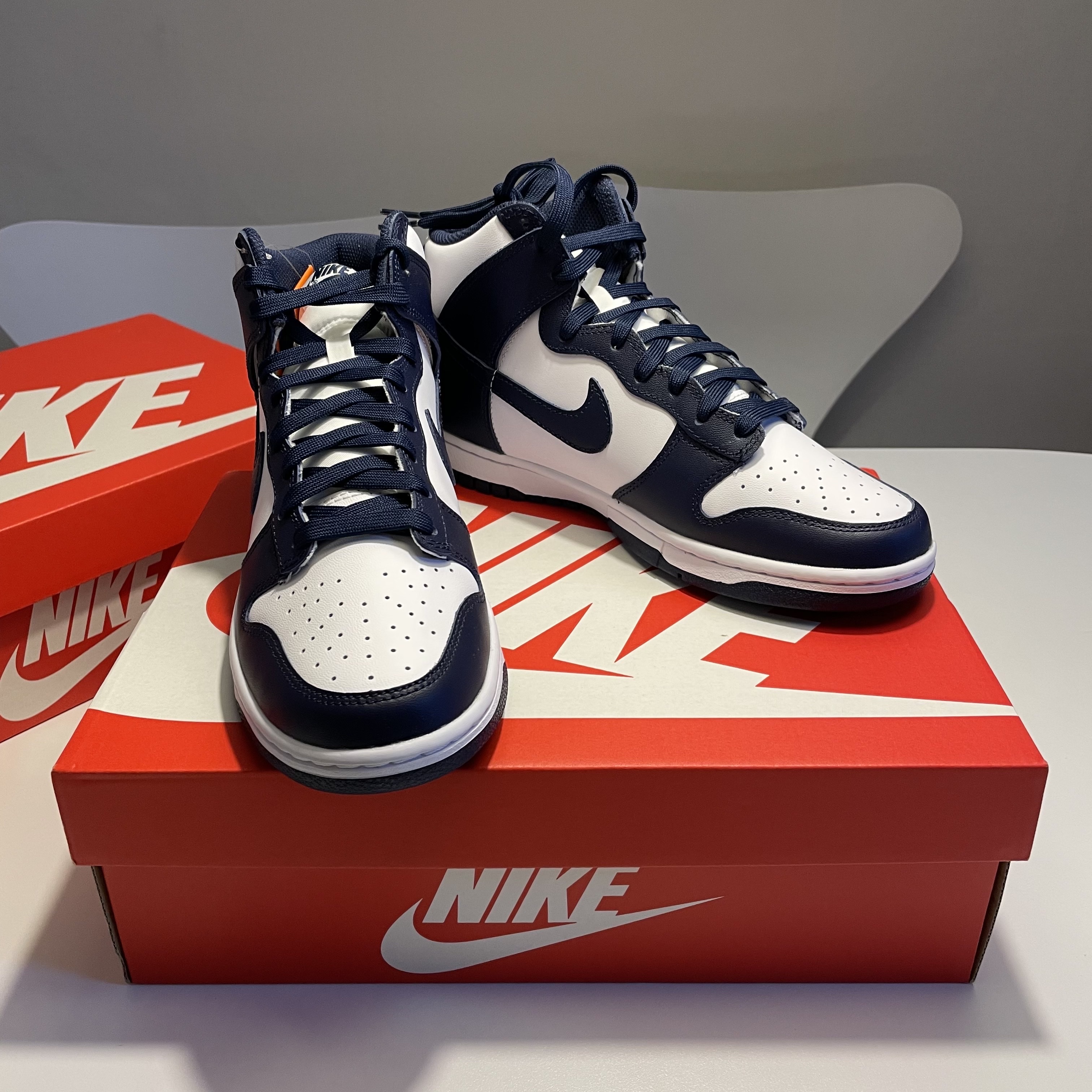 Nike Dunk High Retro Championship Navy 착용 스타일 - 5