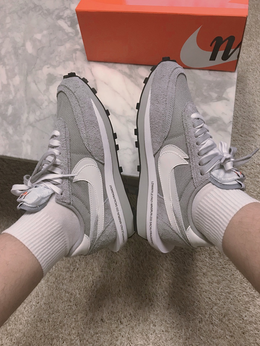 Nike x Sacai x Fragment LDWaffle Light Smoke Grey 착용 스타일