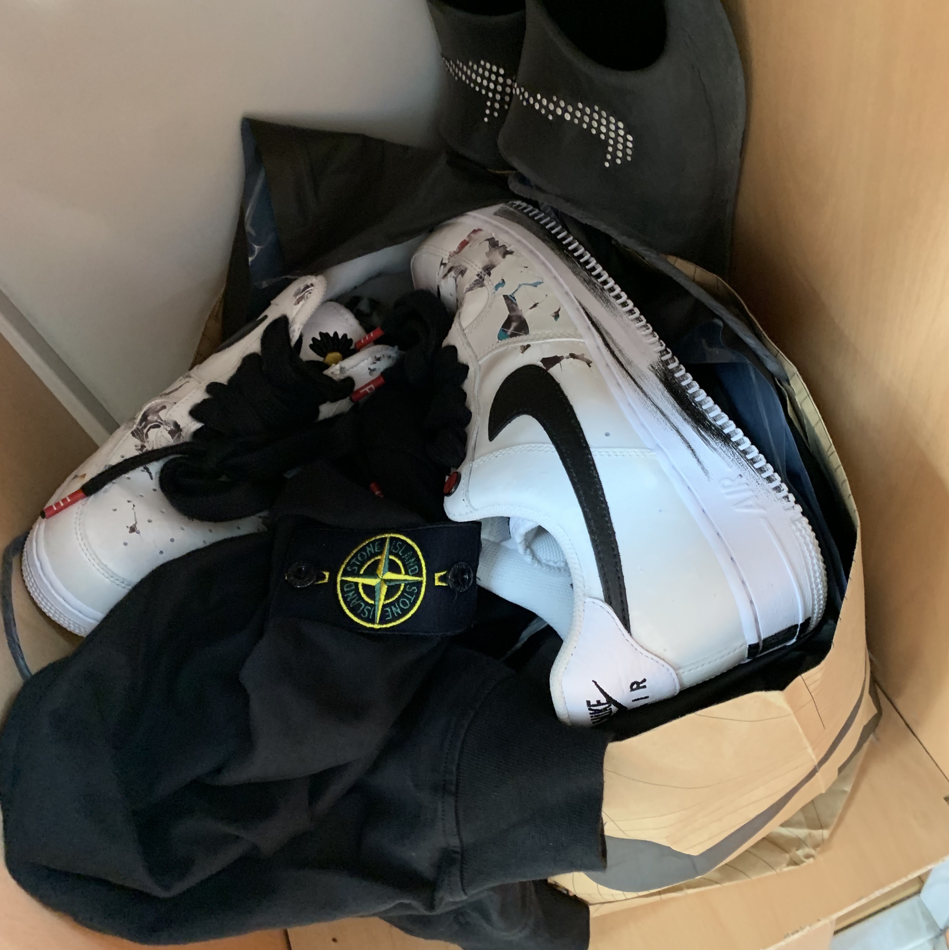Stone Island 64450 Long Sleeve Crewneck Sweatshirt Navy Blue - 21SS, Nike x Peaceminusone Air Force 1 Low Para-Noise 2.0 착용 스타일