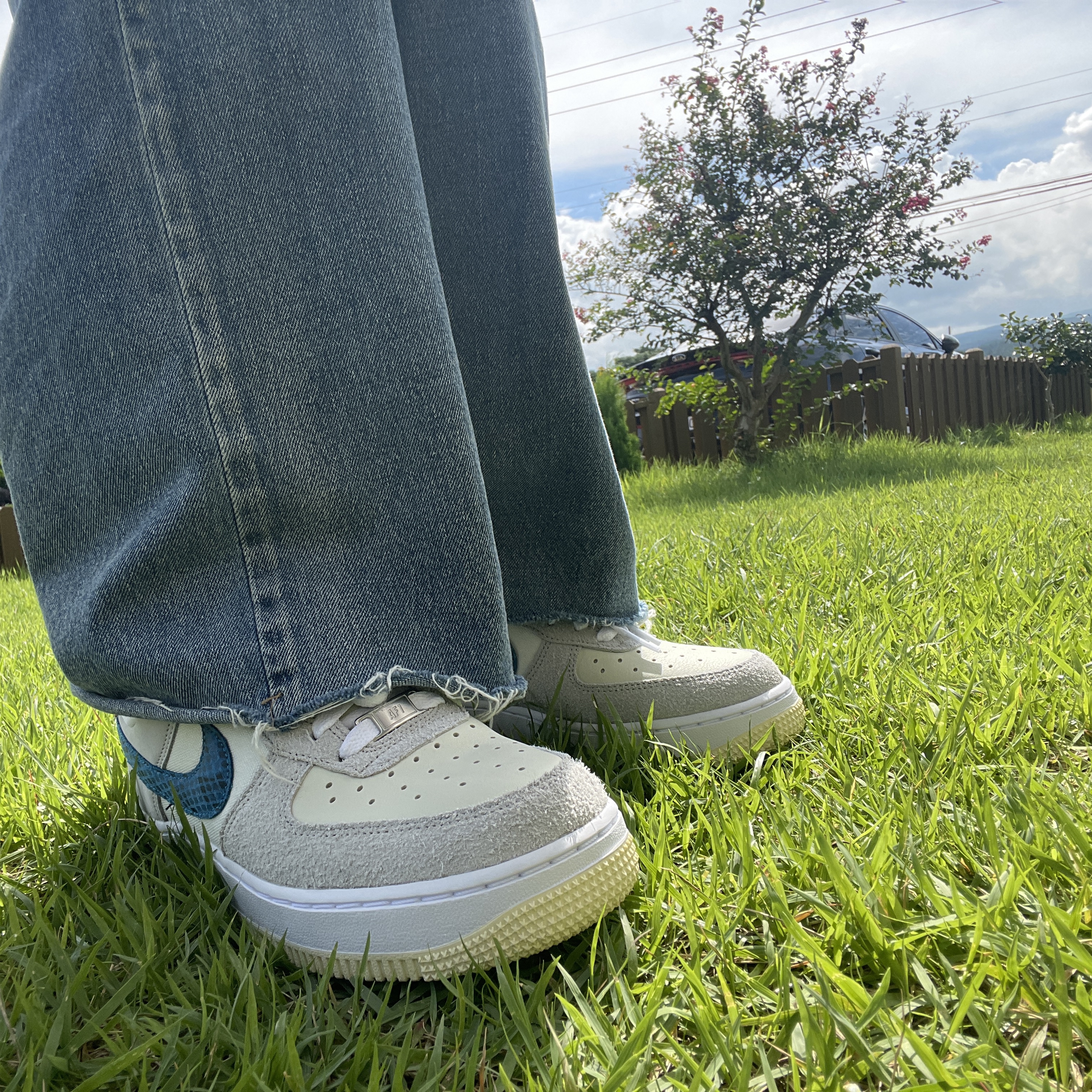 Nike x Undefeated Air Force 1 Low SP 5 On It 착용 스타일