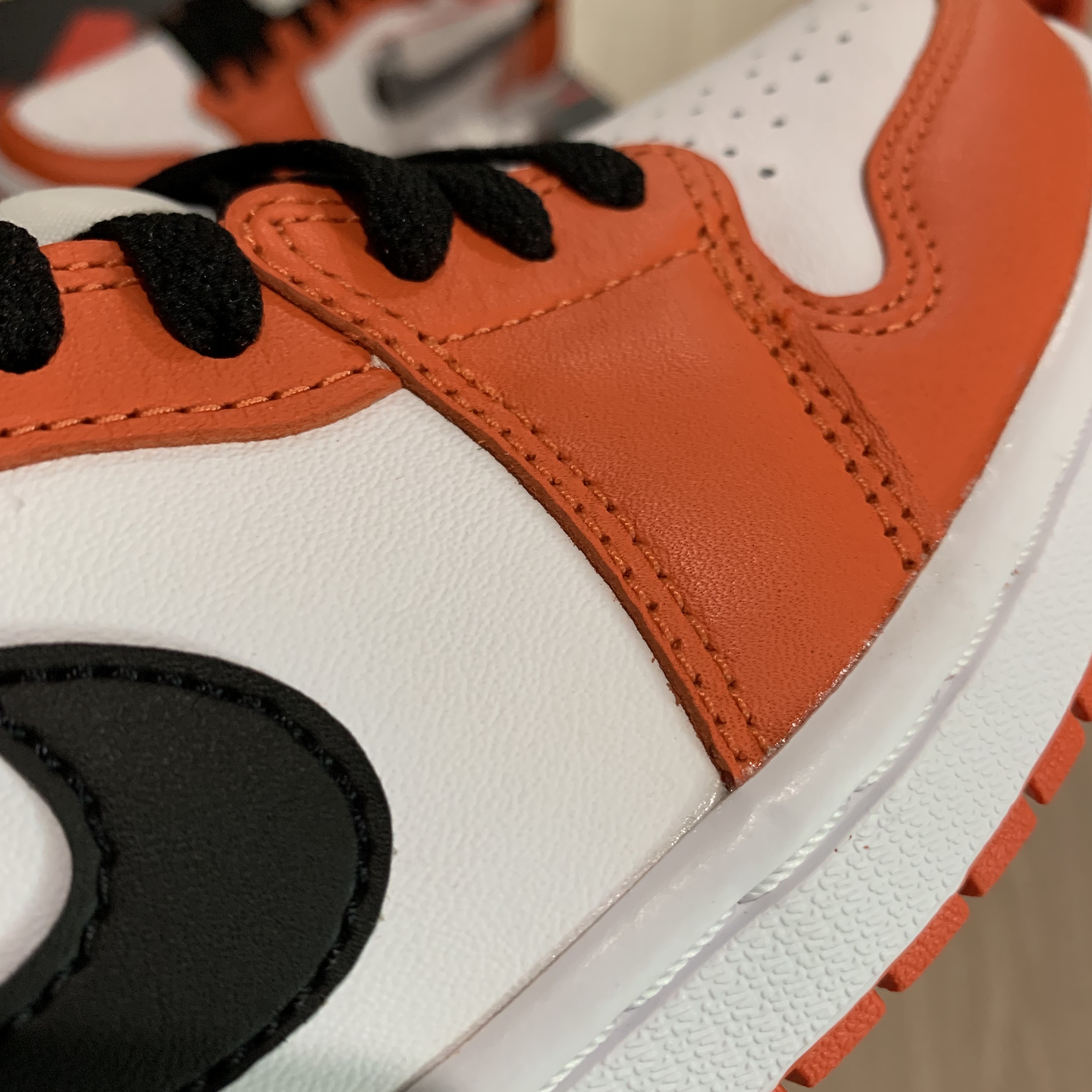 (W) Jordan 1 Low OG Starfish 착용 스타일 - 3