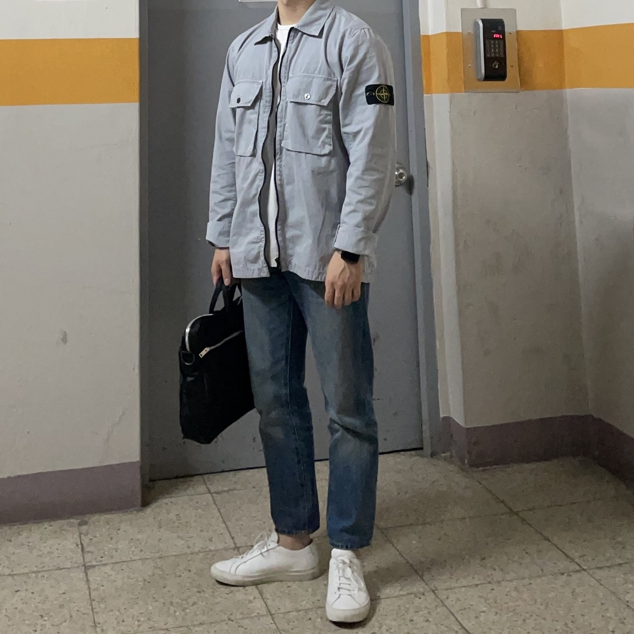 Stone Island 113WN T.CO+OLD Overshirt Light Grey - 21FW, Common Projects Original Achilles Low White 착용 스타일