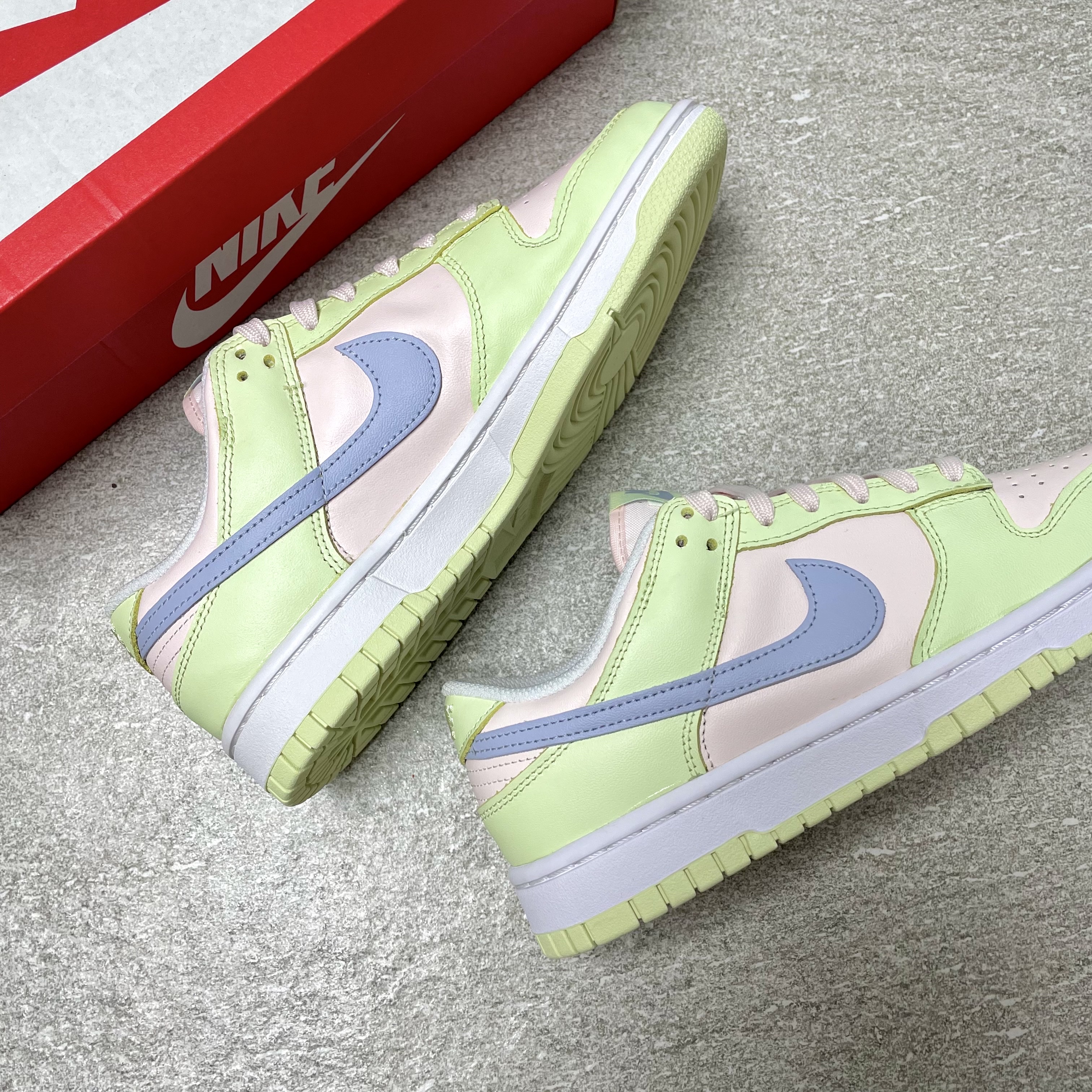 (W) Nike Dunk Low Light Soft Pink 착용 스타일