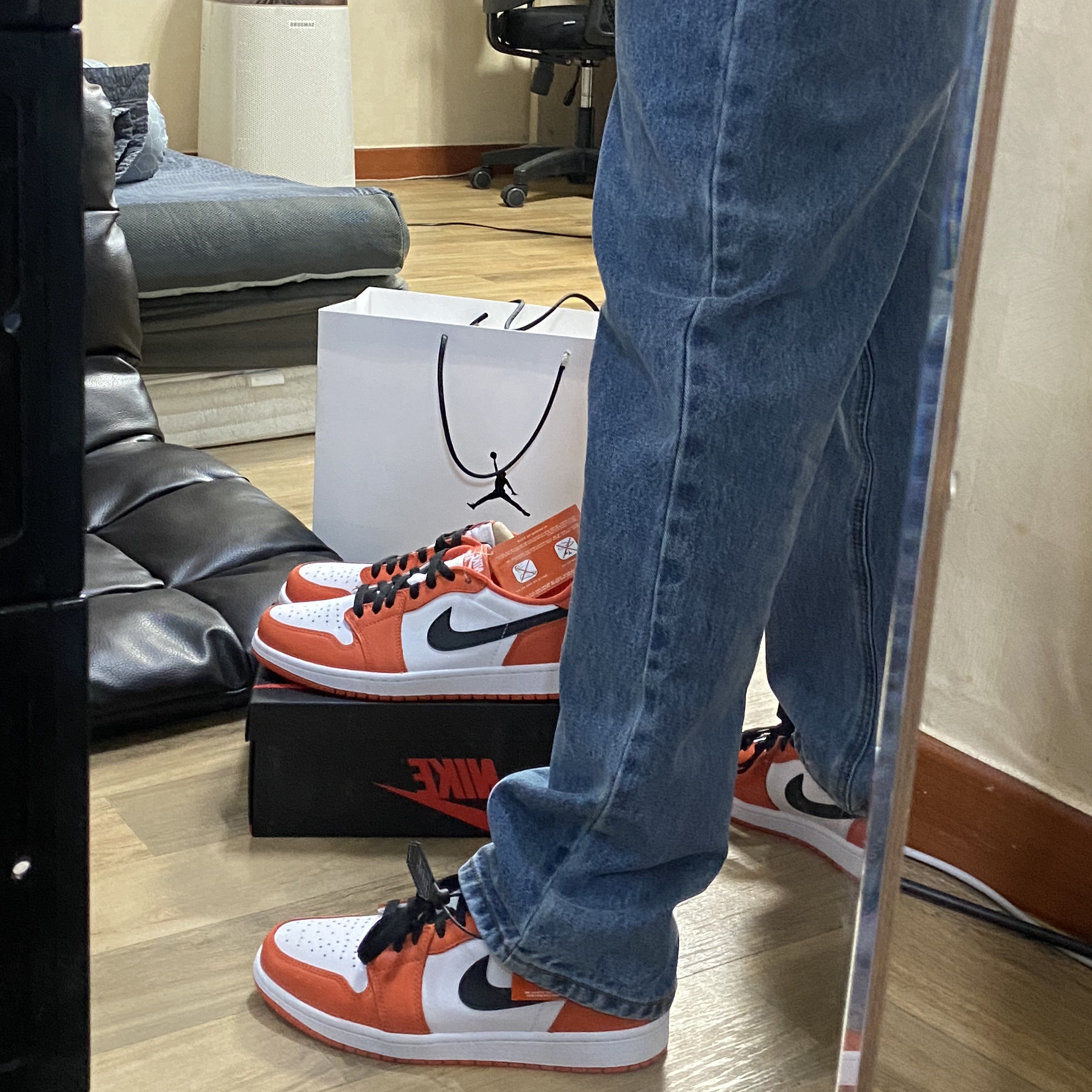 Jordan 1 Low OG Starfish, (W) Jordan 1 Low OG Starfish 착용 스타일 - 2