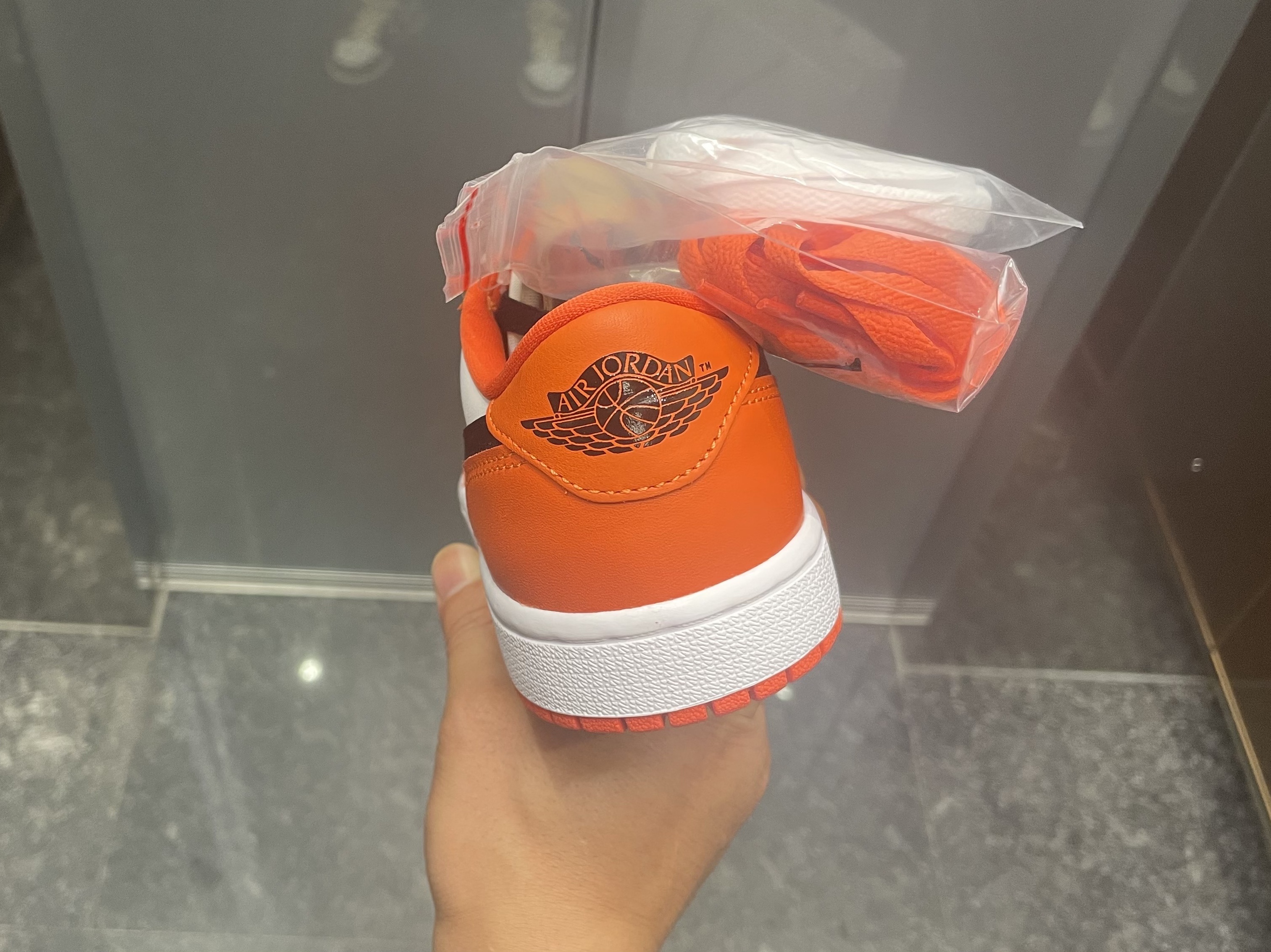 (W) Jordan 1 Low OG Starfish 착용 스타일 - 2