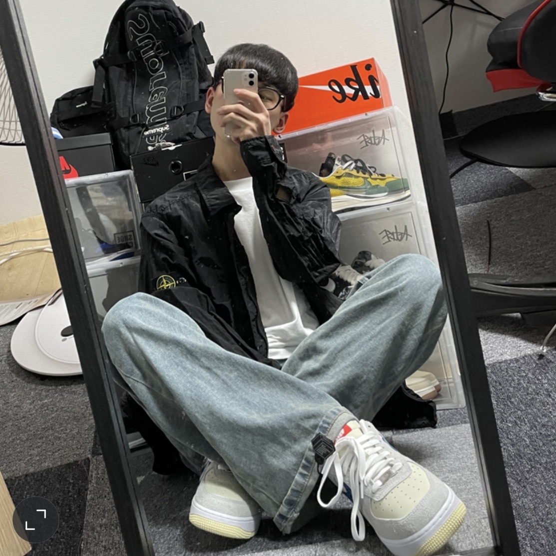 Nike x Undefeated Air Force 1 Low SP 5 On It 착용 스타일