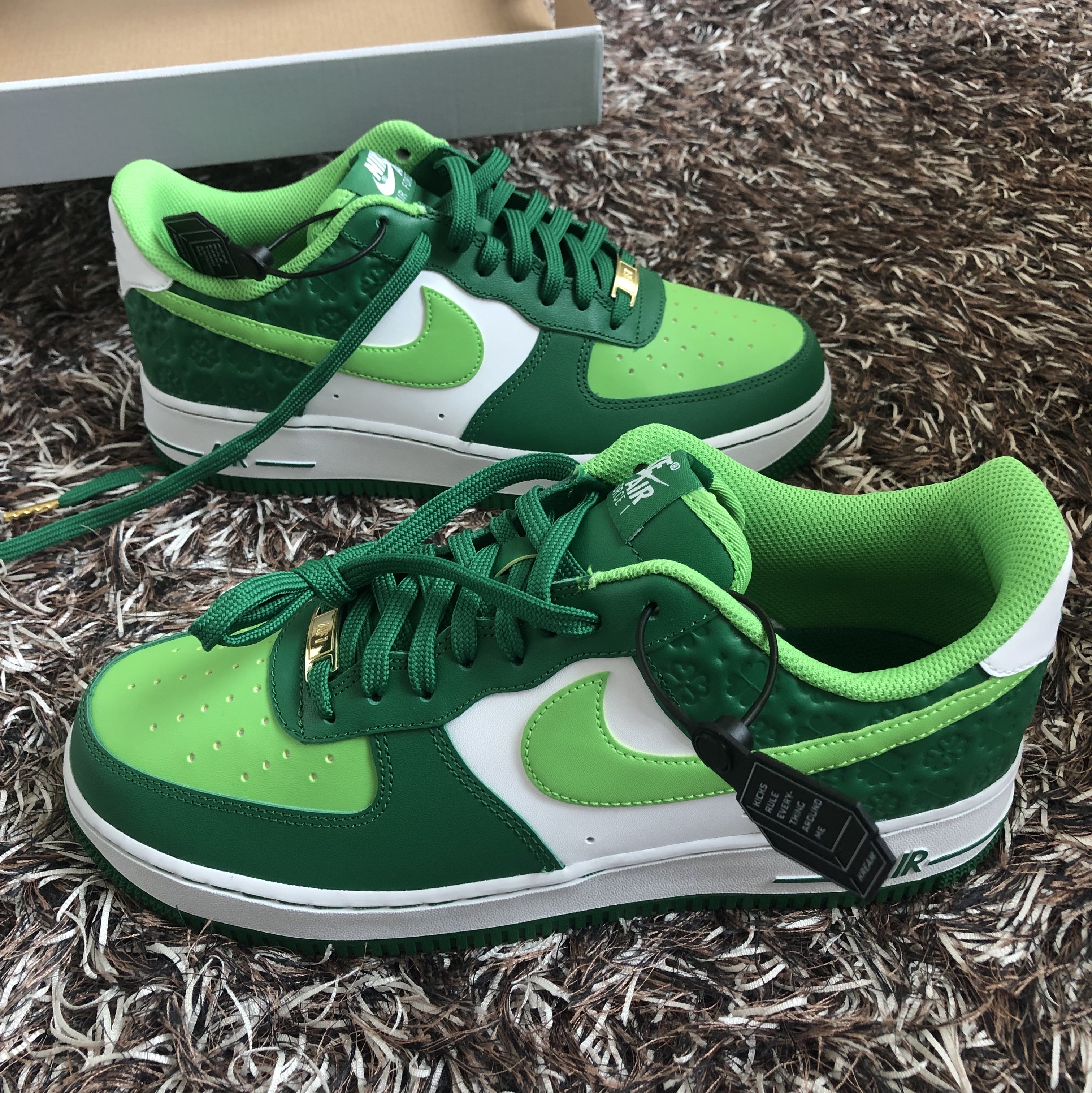 Nike Air Force 1 Low Saint Patrick's Day 착용 스타일 - 3