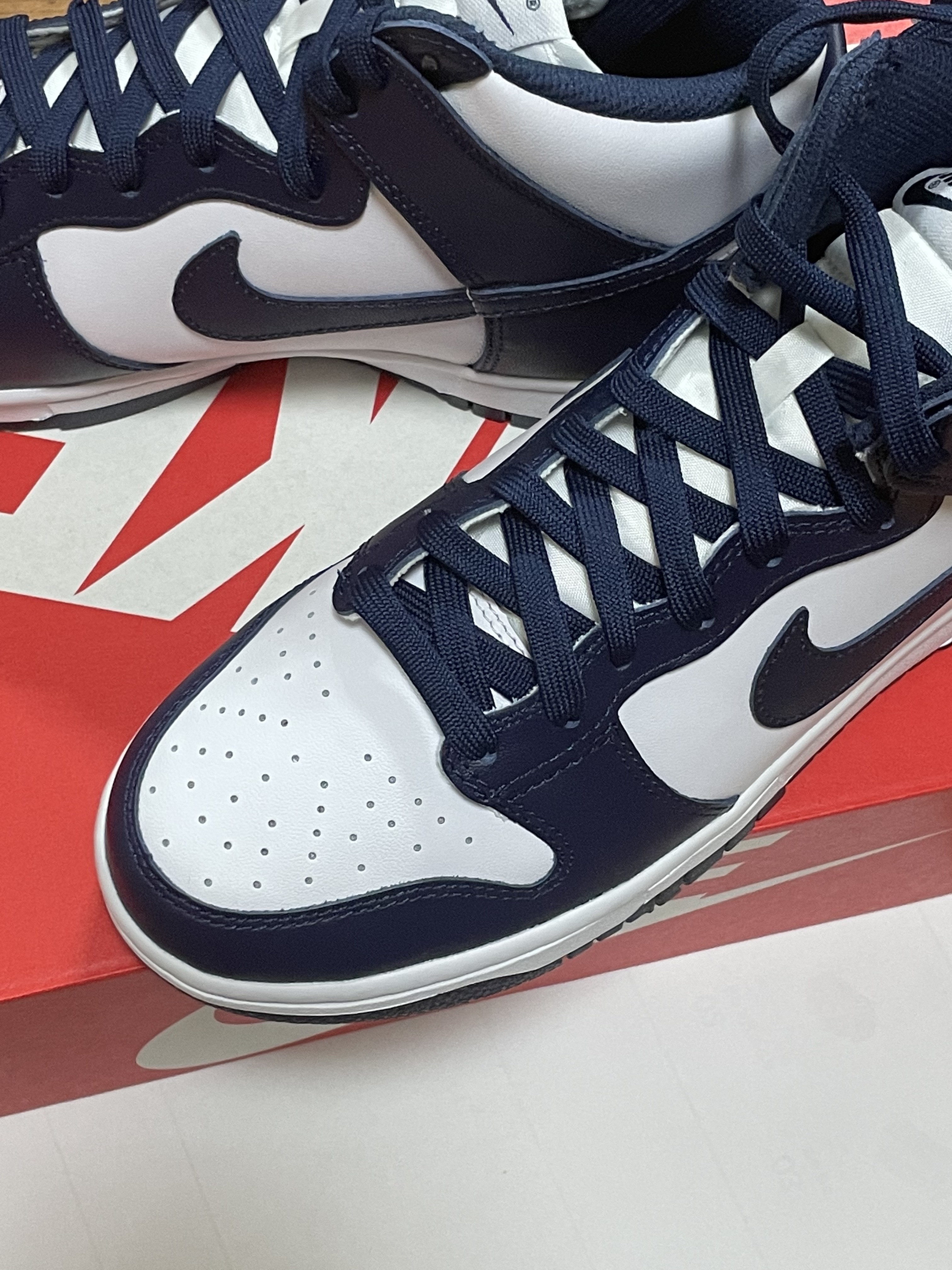 Nike Dunk High Retro Championship Navy 착용 스타일