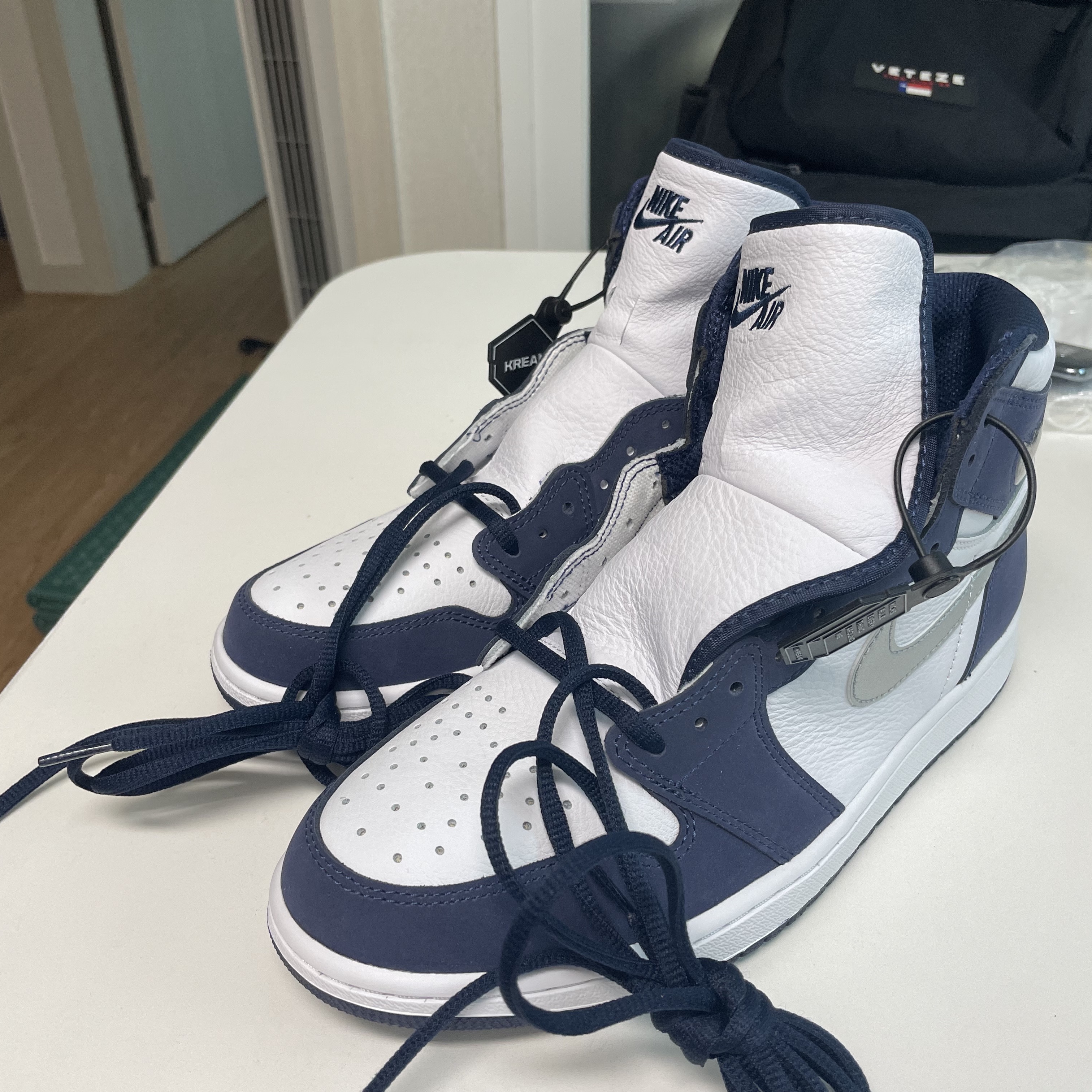 Jordan 1 Retro High OG CO.JP Midnight Navy 착용 스타일 - 1