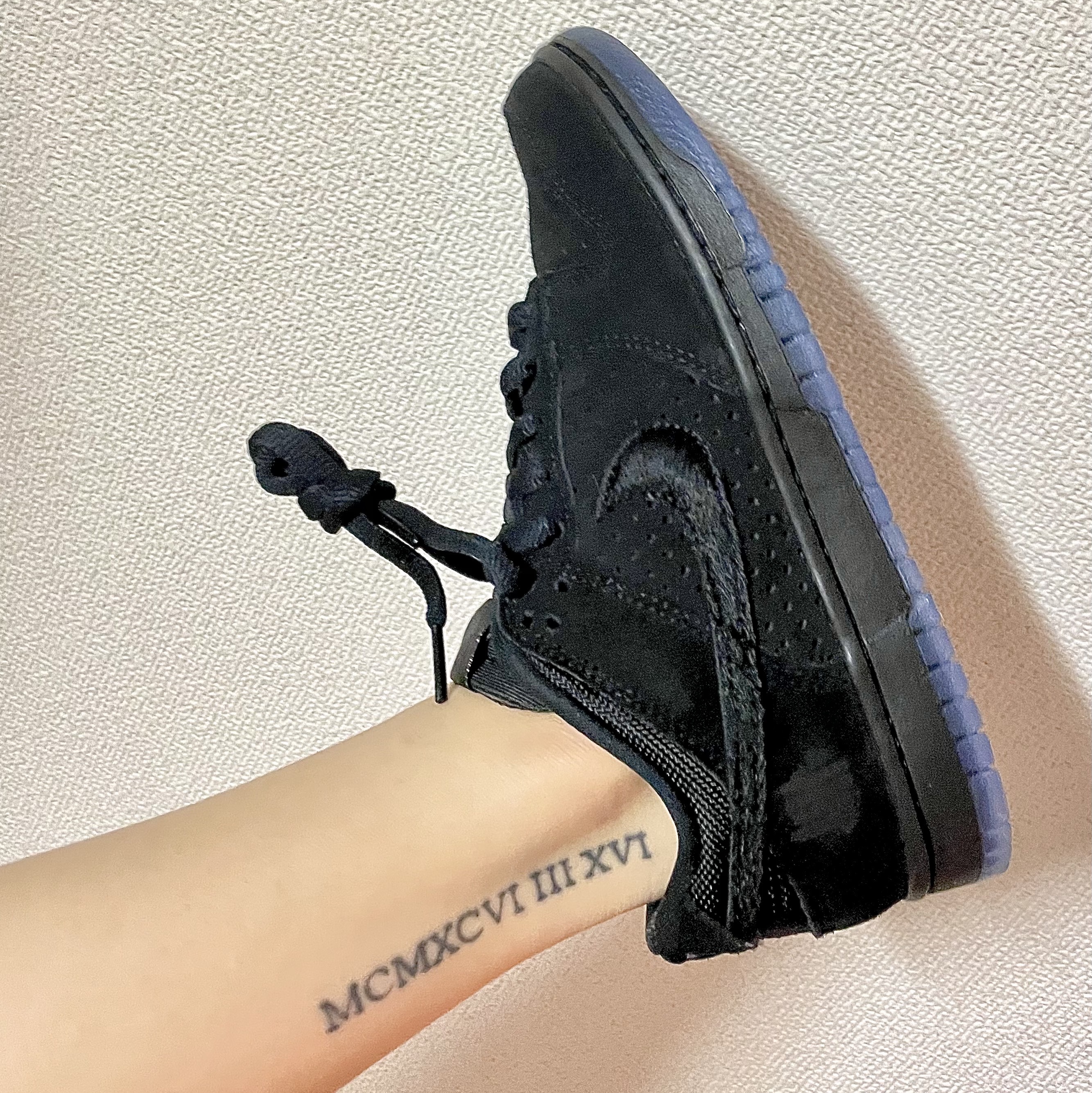 Nike x Undefeated Dunk Low SP 5 On It, Nike x Undefeated Dunk Low SP Canteen 착용 스타일