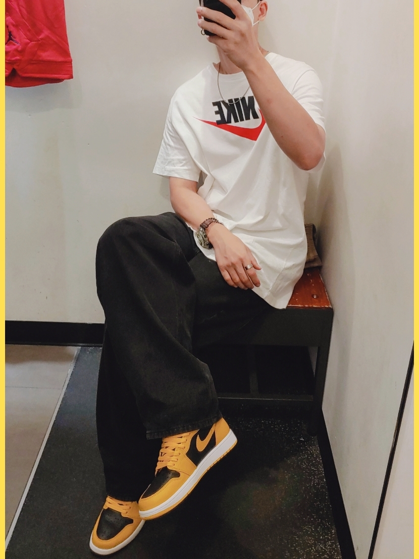 Jordan 1 Retro High OG Pollen 착용 스타일