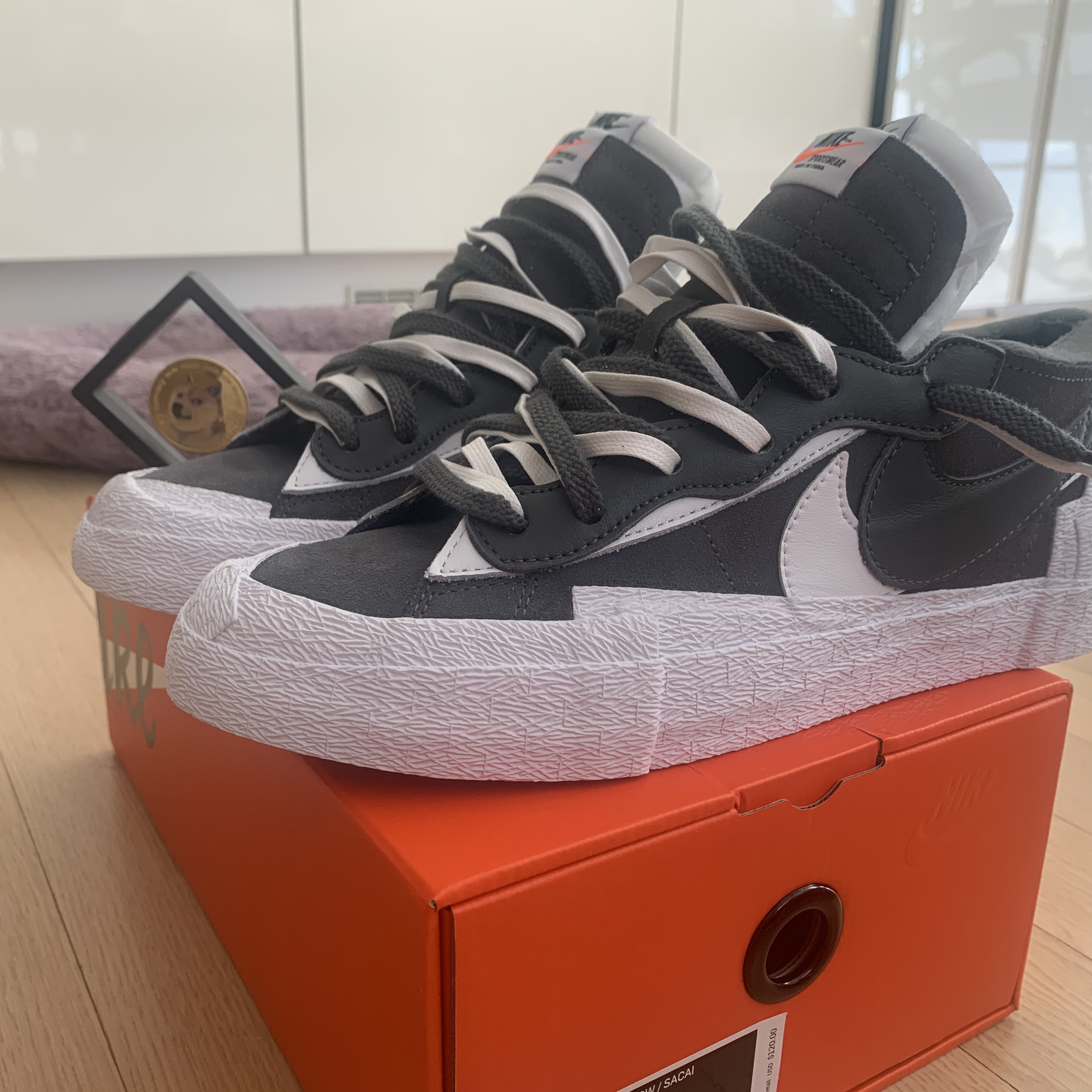 Nike x Sacai Blazer Low Iron Grey 착용 스타일