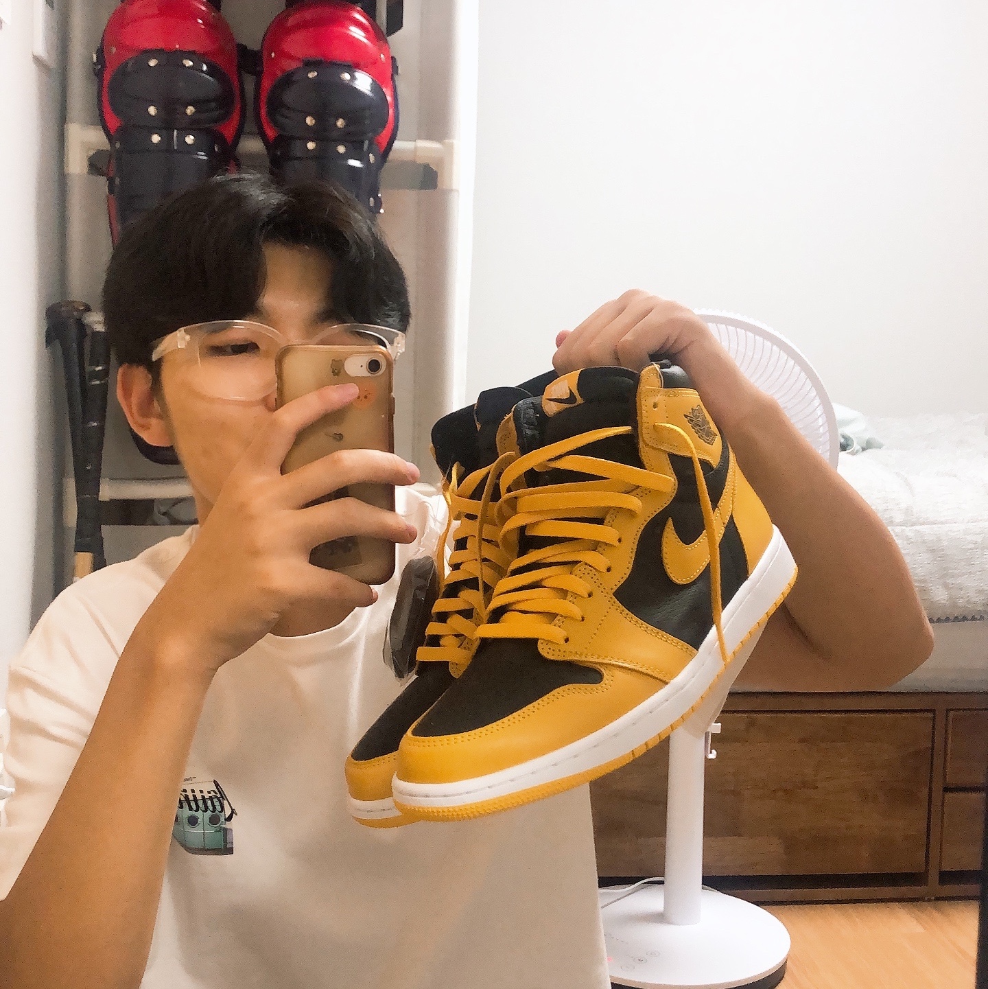 Jordan 1 Retro High OG Pollen 착용 스타일 - 1