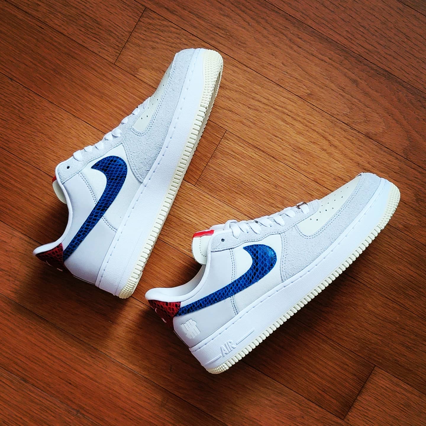 Nike x Undefeated Air Force 1 Low SP 5 On It 착용 스타일 - 1