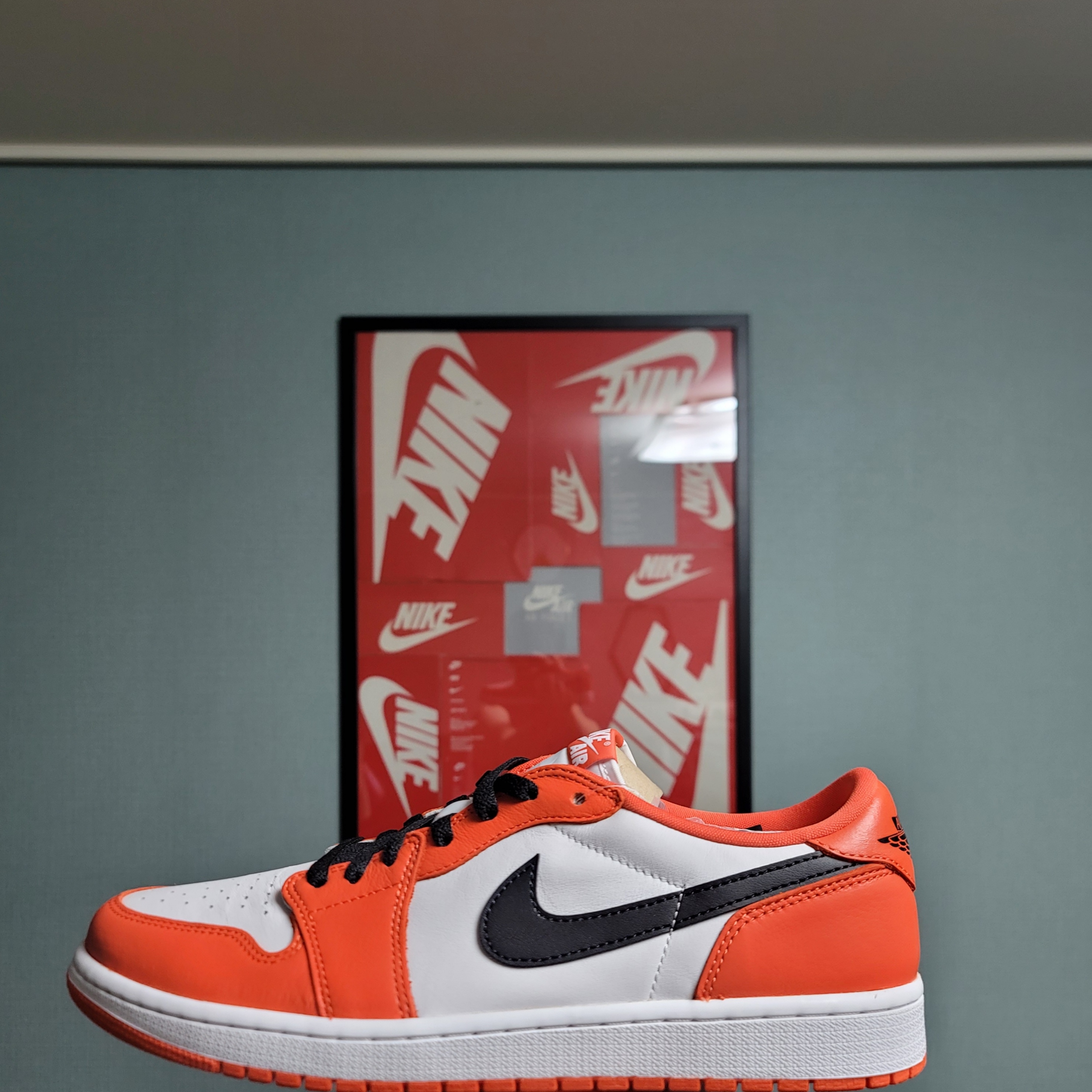 Jordan 1 Low OG Starfish 착용 스타일