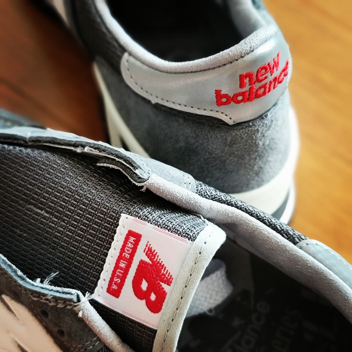 New Balance 990vs1 Made in USA Grey 착용 스타일 - 3