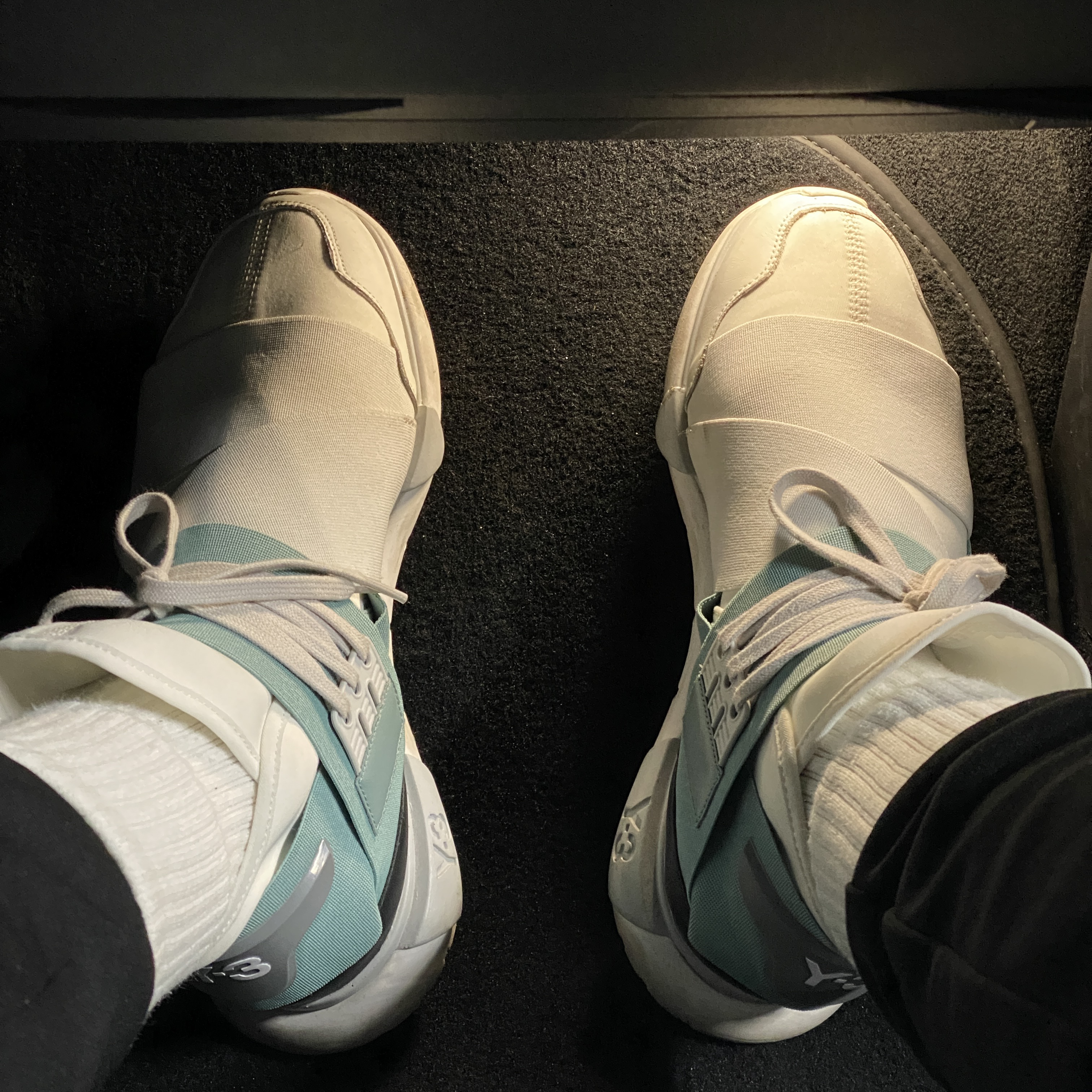 Y-3 Qasa High Vapor Steel 착용 스타일 - 2