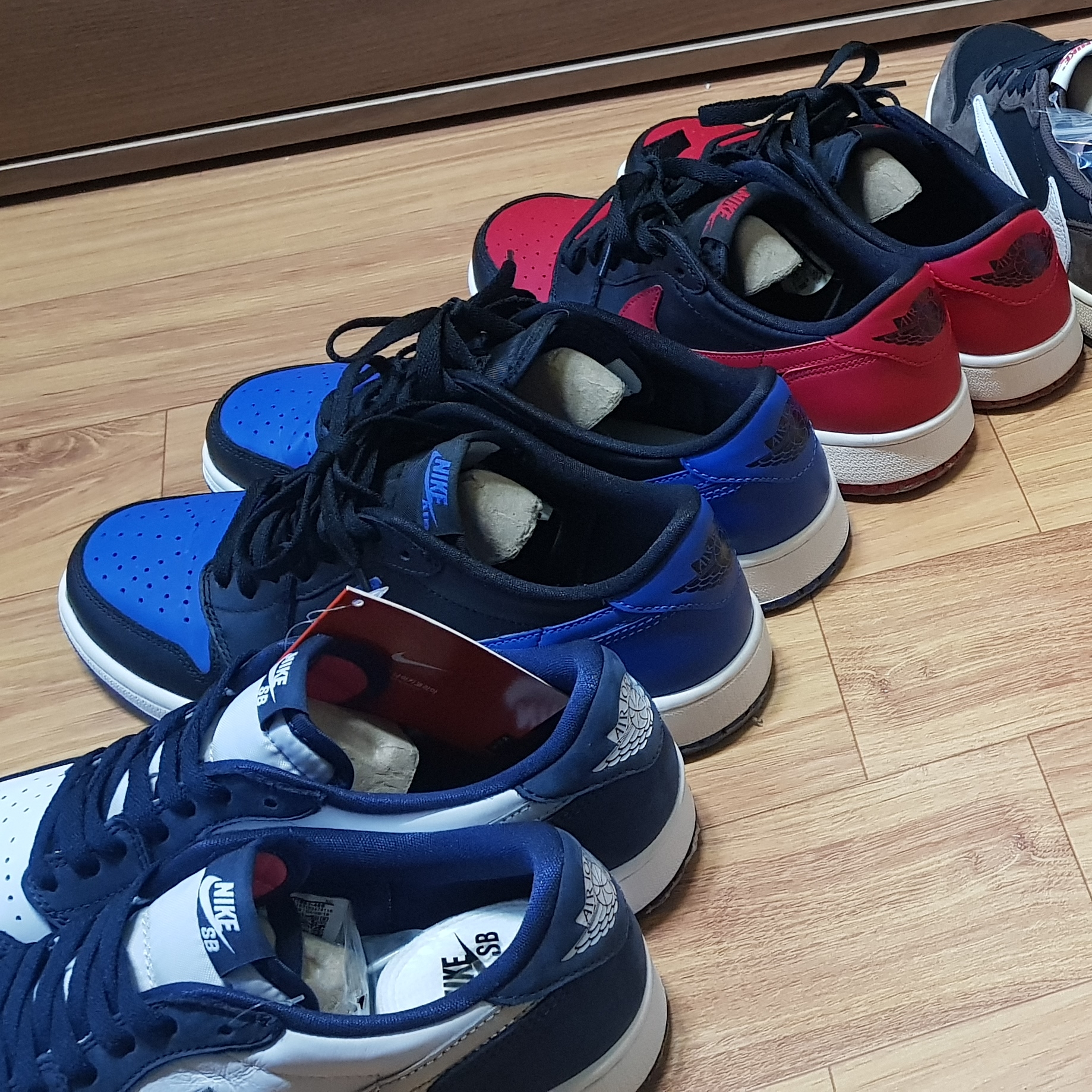 Jordan 1 Retro Low OG Royal 2015, Jordan 1 Retro Low OG Bred 2015 착용 스타일 - 2