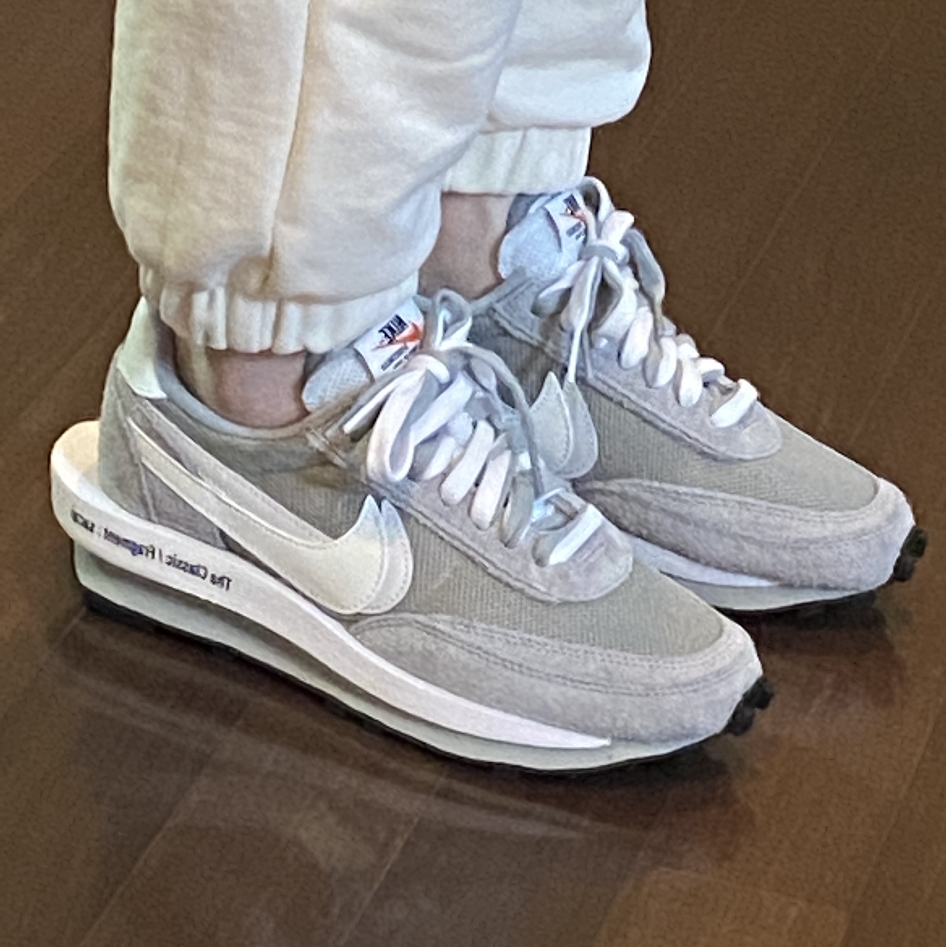 Nike x Sacai x Fragment LDWaffle Light Smoke Grey 착용 스타일 - 4