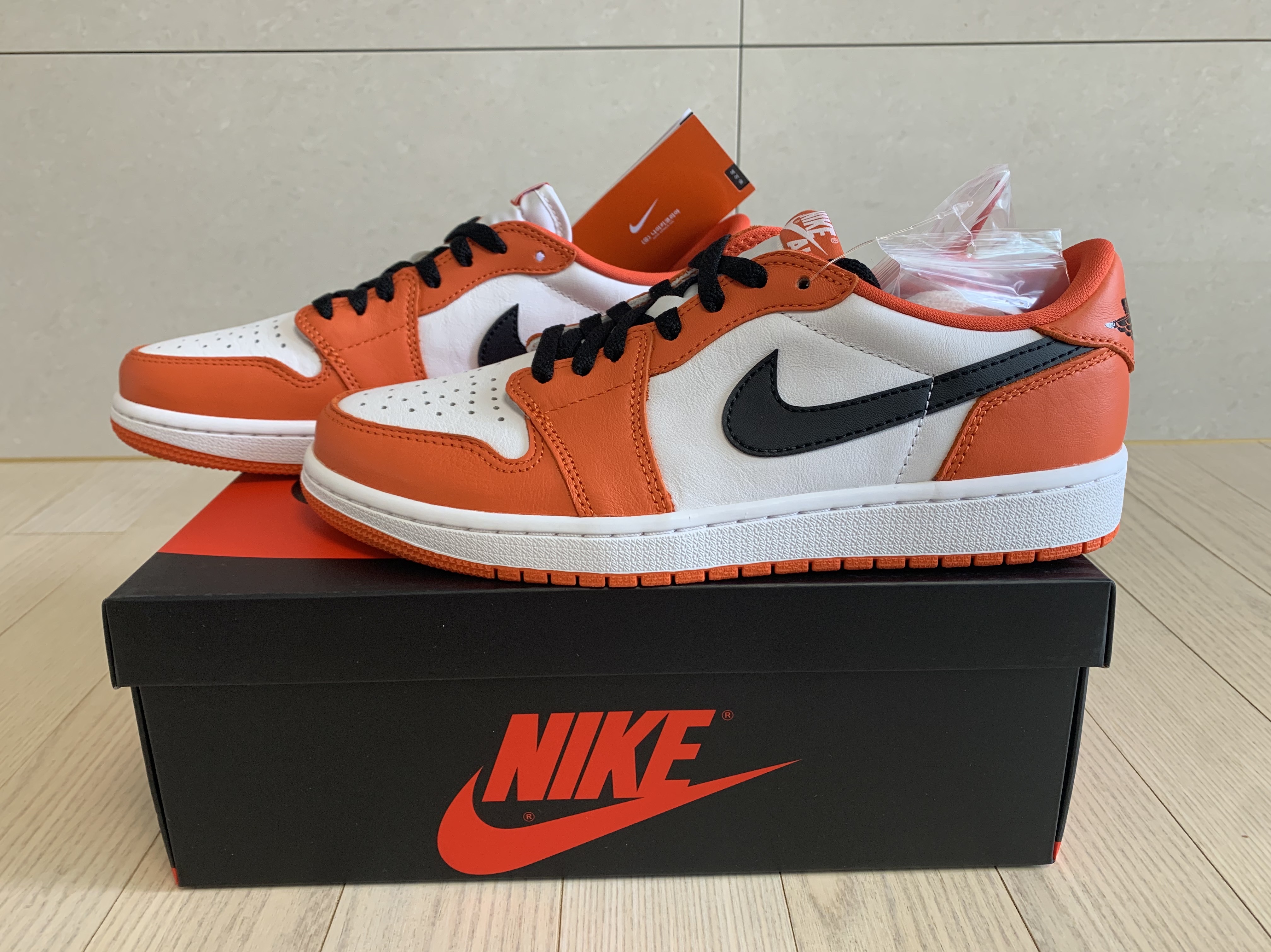 Jordan 1 Low OG Starfish 착용 스타일