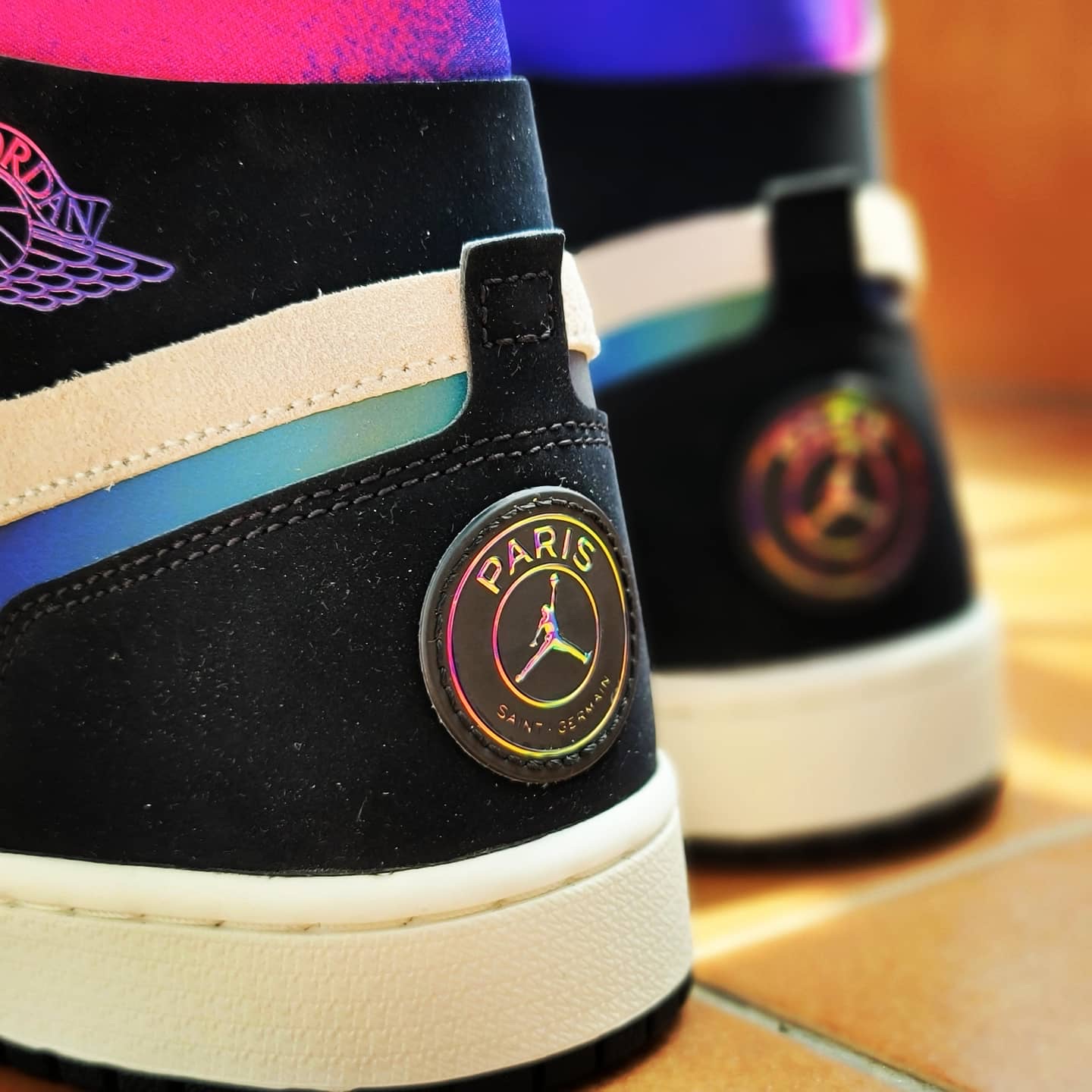 Jordan 1 x Paris Saint-Germain Zoom Air CMFT 착용 스타일 - 3