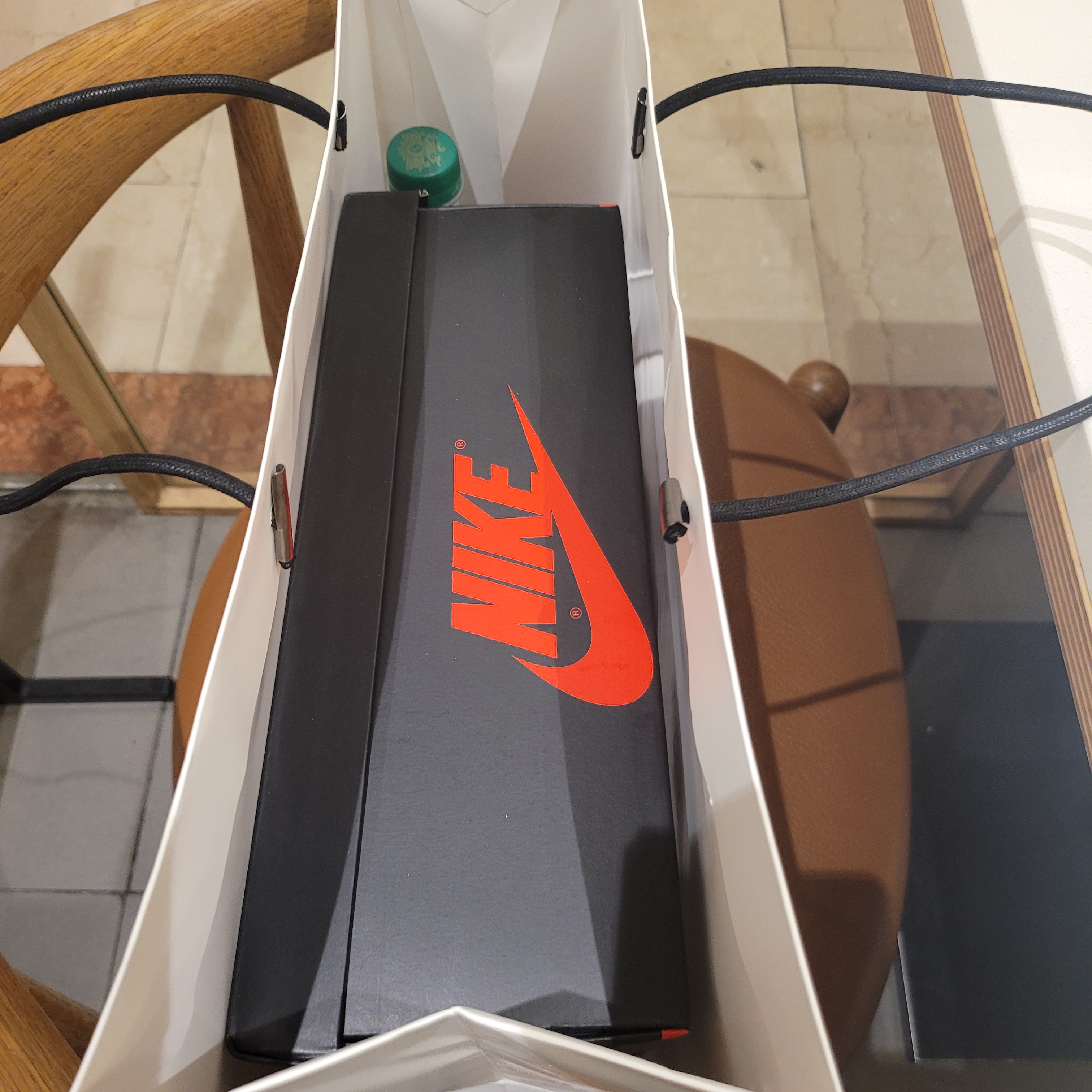 Jordan 1 Low OG Starfish, Nike Dunk Low SE Seoul 착용 스타일 - 3