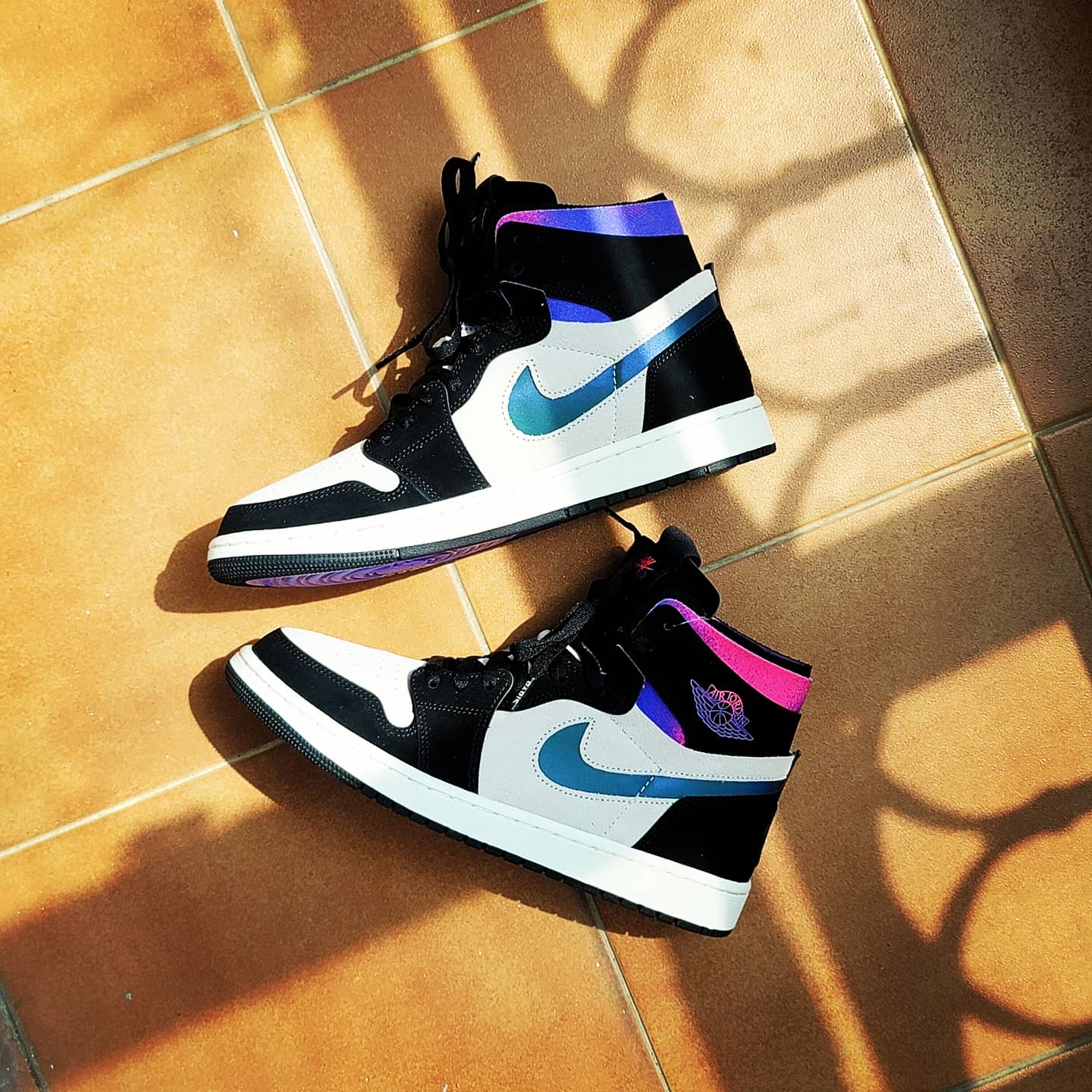 Jordan 1 x Paris Saint-Germain Zoom Air CMFT 착용 스타일 - 1